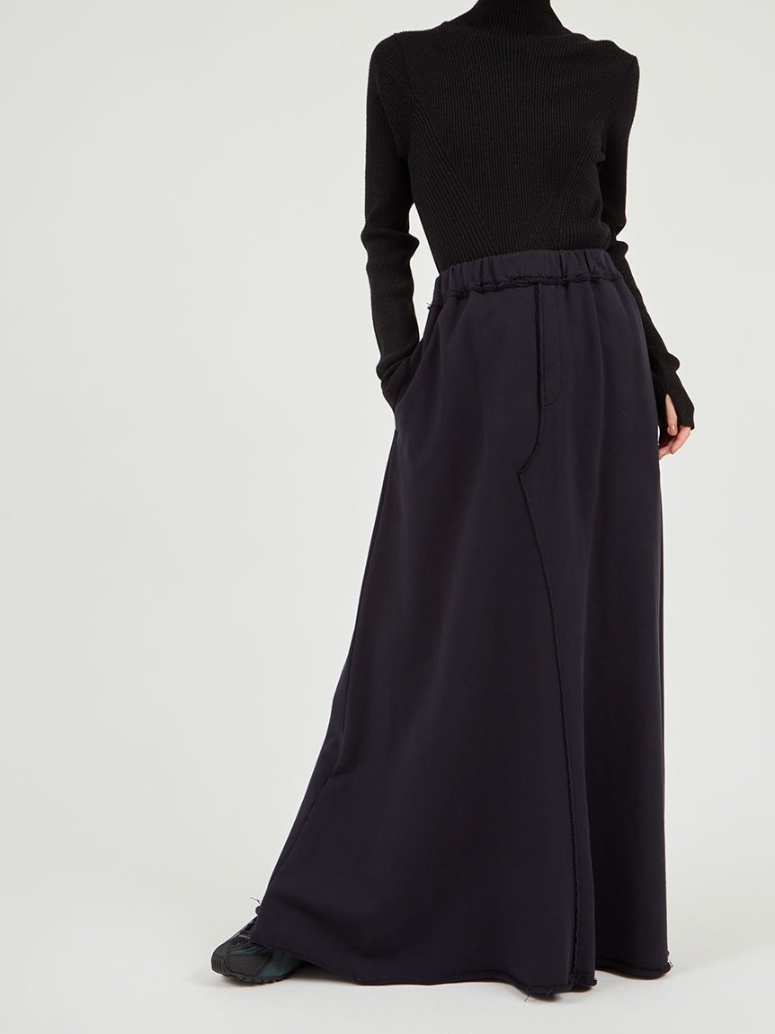 【エミ/emmi】のスウェットマキシスカート インテリア・キッズ・メンズ・レディースファッション・服の通販 founy(ファニー) 　ファッション　Fashion　レディースファッション　Fashion for Women　スカート　Skirts　スウェット / スエット　Sweatshirt, Sweatwear　スマート　Smart, Elegant　ポケット　Pocket, Pocket Detail　DNVY[090]|ID: prp329100004812501 ipo3291000000034935947