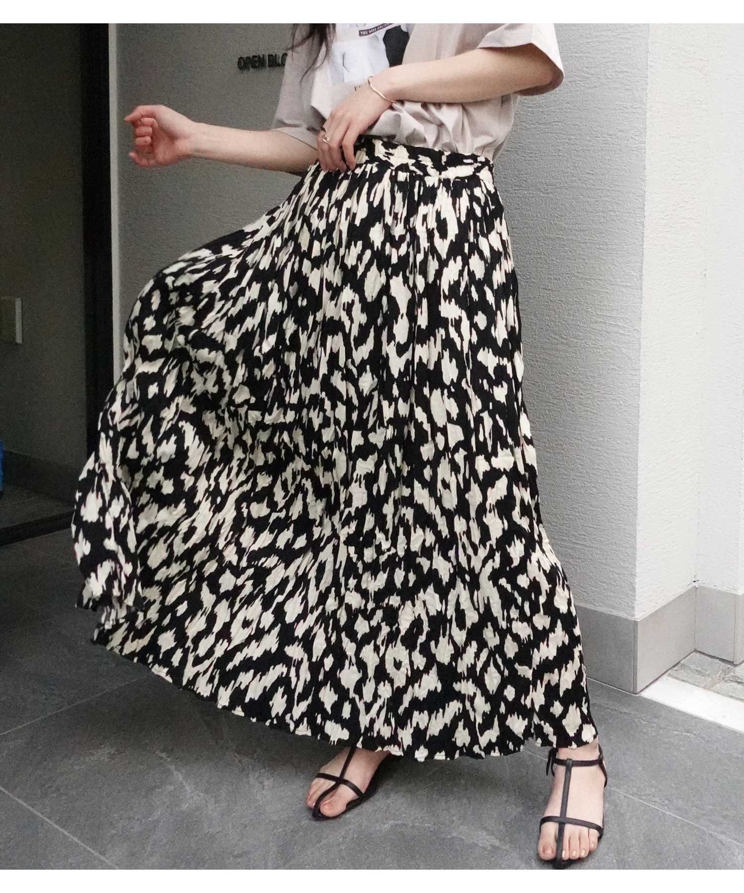 【コーナーズ/CORNERS】のレオパード柄ロングスカート インテリア・キッズ・メンズ・レディースファッション・服の通販 founy(ファニー) 　ファッション　Fashion　レディースファッション　Fashion for Women　スカート　Skirts　ロングスカート　Long Skirts / Maxi & Midi Skirts　プリント　Print, Printed Pattern　レオパード　Leopard, Animal Print　ロング　Long, Long-Length　ブラック|ID: prp329100004812534 ipo3291000000034936215