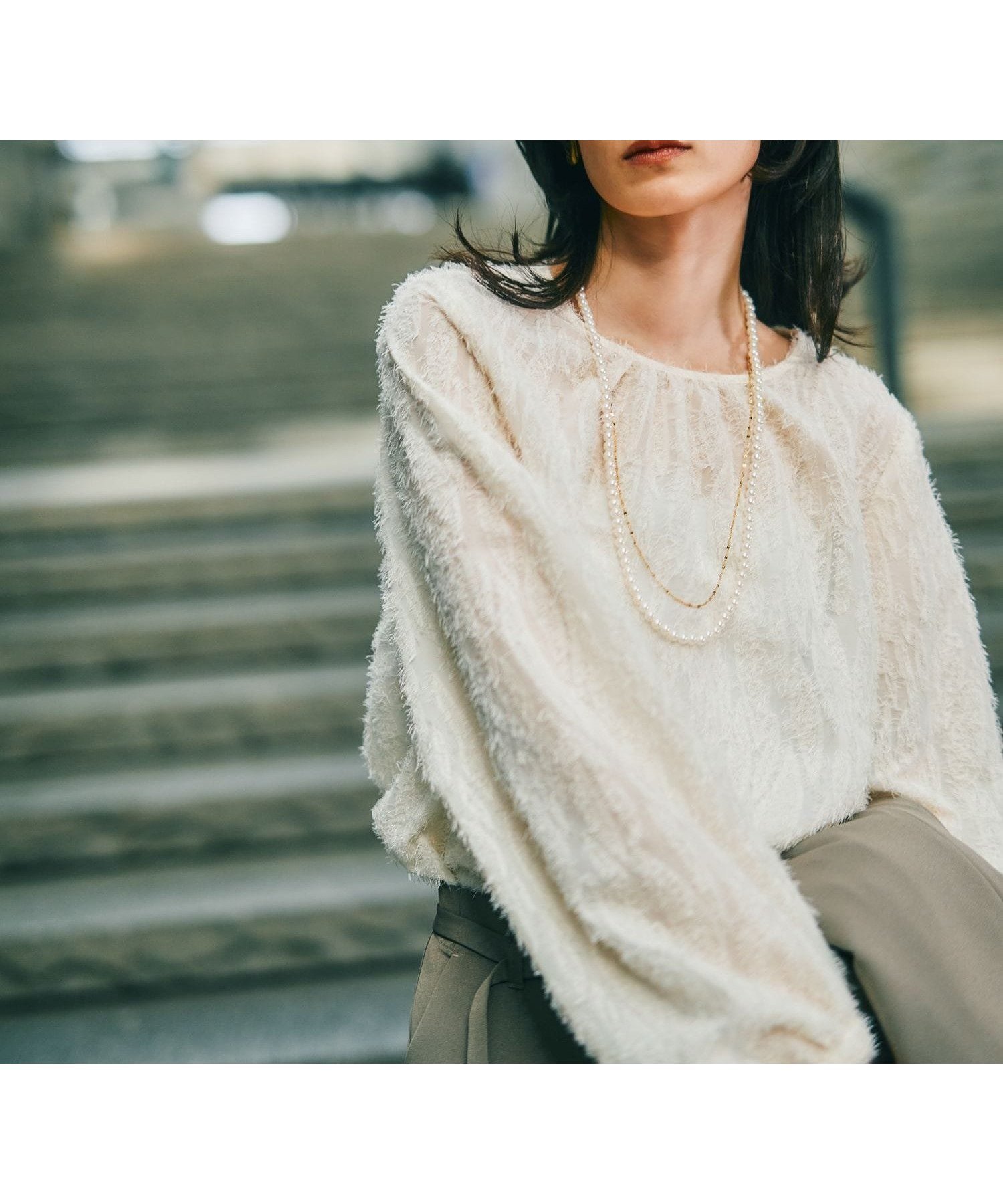 【レプシィム ローリーズファーム/LEPSIM LOWRYS FARM】の【入卒式/セレモニー】ジャガードギャザーブラウス 人気、トレンドファッション・服の通販 founy(ファニー) 　ファッション　Fashion　レディースファッション　Fashion for Women　トップス・カットソー　Cut & Sew Tops　シャツ・ブラウス・オフィスカジュアル　Elegant Blouses & Button-Ups　おすすめ　Recommended / Our Picks　インナー　Innerwear　オケージョン　Occasion Wear　ギャザー　Gathered, Ruffled　サロペット　Overalls, Salopette　ジャケット　Jacket, Outerwear　セレモニー　Ceremony　フォーマル　Formal, Dressy　入学式　Entrance Ceremony　卒業式　Graduation Ceremony　結婚式　Wedding　 other-1|ID: prp329100004812733 ipo3291000000036269056