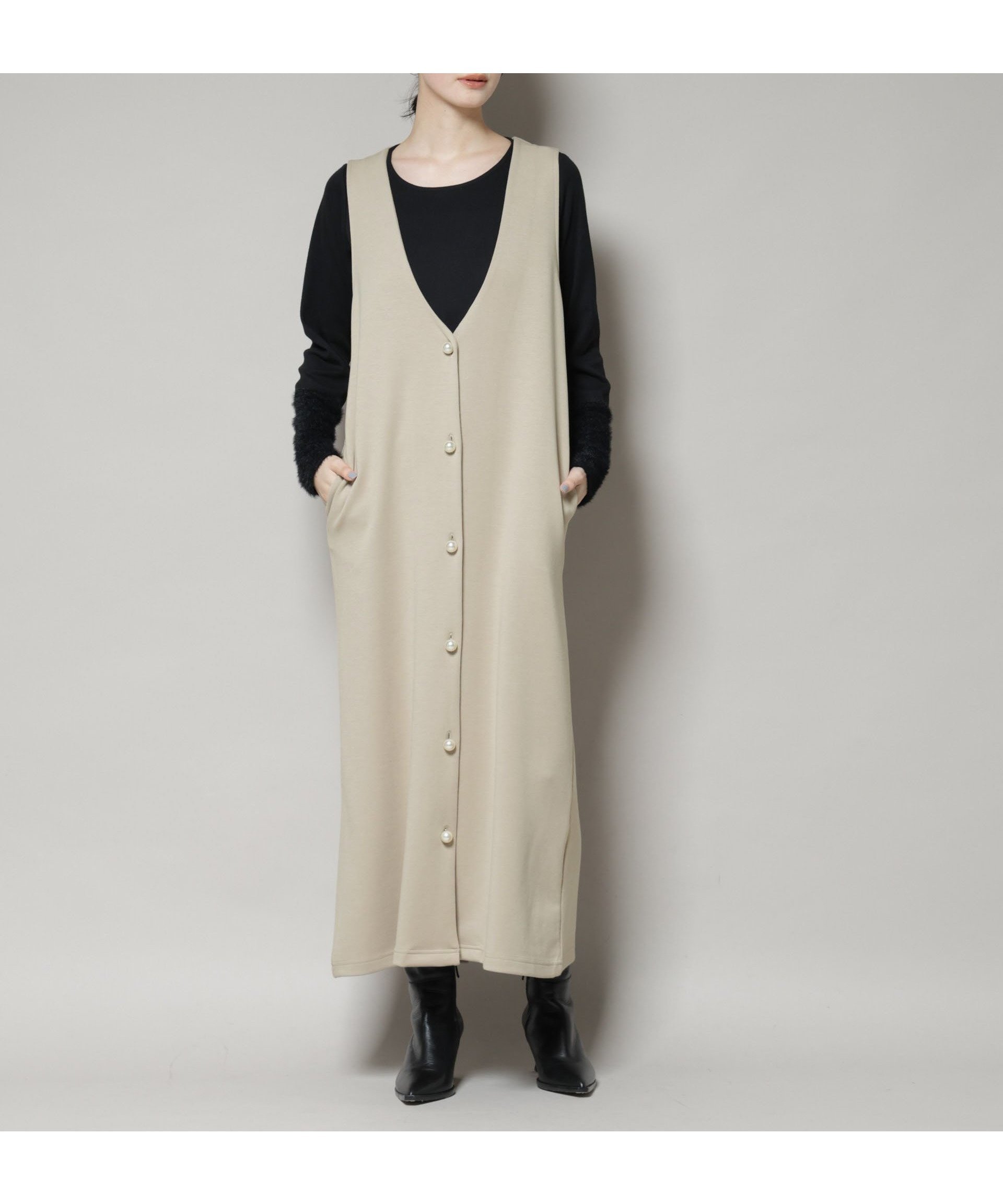 【ナノ ユニバース/nano universe】のジレワンピース×ファースリーブトップス アンサンブルセット インテリア・キッズ・メンズ・レディースファッション・服の通販 founy(ファニー) 　ファッション　Fashion　レディースファッション　Fashion for Women　アウター　Coat / Outerwear Collection　アンサンブル　Ensemble Set　ウォッシャブル　Machine Washable　カットソー　Cut and Sewn Top　パール　Pearl, Pearl Accent　アウトレット　Outlet / Clearance　エレガント 上品　Elegant　2025年　2025　2025-2026秋冬・A/W　Autumn/Winter 2025–26 AW25–26　ベージュ|ID: prp329100004812816 ipo3291000000034939097