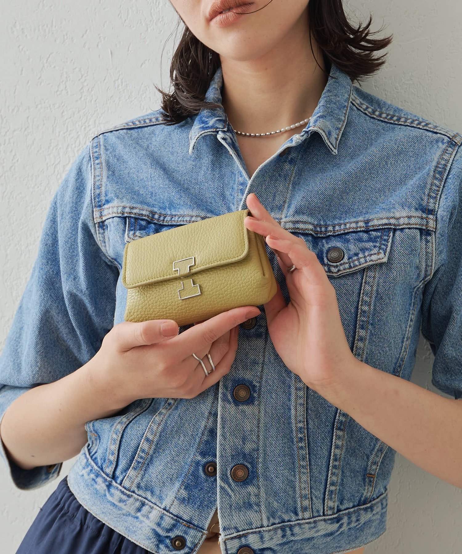 【イアクッチ/IACUCCI】のアバ ウォレット CERVO インテリア・キッズ・メンズ・レディースファッション・服の通販 founy(ファニー) 　ファッション　Fashion　レディースファッション　Fashion for Women　アクセサリー　Fashion Accessories　イエロー　Yellow　ウォレット　Wallet　春　Spring　コイン　Coin, Coin Design　コレクション　Collection, Seasonal Line　シルバー　Silver, Metallic Silver　財布　Wallet, Purse　トレンド　Trend, Trending Now　人気　Popular, Best Seller　パープル　Purple, Violet　フォルム　Silhouette, Form　ポケット　Pocket, Pocket Detail　メタル　Metal, Metal Parts　リップ　Lip, Lip Motif　A/W・秋冬　Autumn/Winter　S/S・春夏　SS, Spring/Summer, Warm Season　おすすめ　Recommended / Our Picks　夏　Summer　ギフト プレゼント　Gift / Present　2025年　2025　2025-2026秋冬・A/W　Autumn/Winter 2025–26 AW25–26　イエロー|ID: prp329100004812962 ipo3291000000034943330