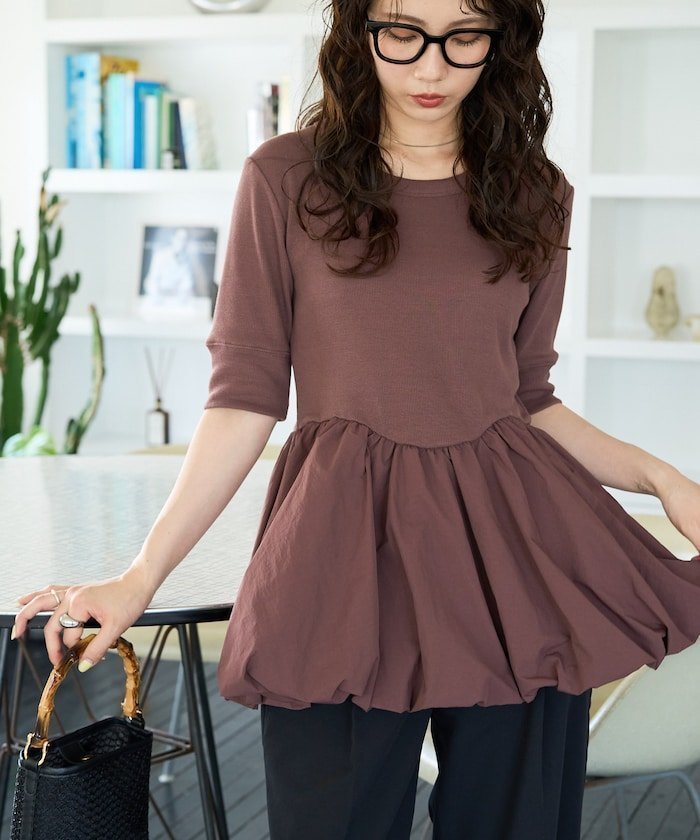 【フリークスストア/FREAK'S STORE】の異素材 ドッキング バルーン 半袖 プルオーバー【限定展開】 インテリア・キッズ・メンズ・レディースファッション・服の通販 founy(ファニー) 　ファッション　Fashion　レディースファッション　Fashion for Women　トップス・カットソー　Cut & Sew Tops　カジュアルプルオーバー・ニットトップス　Pullovers & Knit Tops / Casual Pullovers　シューズ　Shoes, Footwear　デニム　Denim, Jeans Material　ドッキング　Docking, Mixed Material　バルーン　Balloon, Balloon Silhouette　フィット　Fit, Slim Fit　フラット　Flat, Flat Shoes　フレア　Flare, Flared　ボトム　Bottoms, Lower Wear　半袖　Short Sleeve, Half Sleeve　ルーズ　Loose, Oversized　ワイド　Wide, Wide Fit　S/S・春夏　SS, Spring/Summer, Warm Season　おすすめ　Recommended / Our Picks　夏　Summer　2025年　2025　2025春夏・S/S　Spring/Summer 2025 SS25　ブラウン|ID: prp329100004812981 ipo3291000000034943623