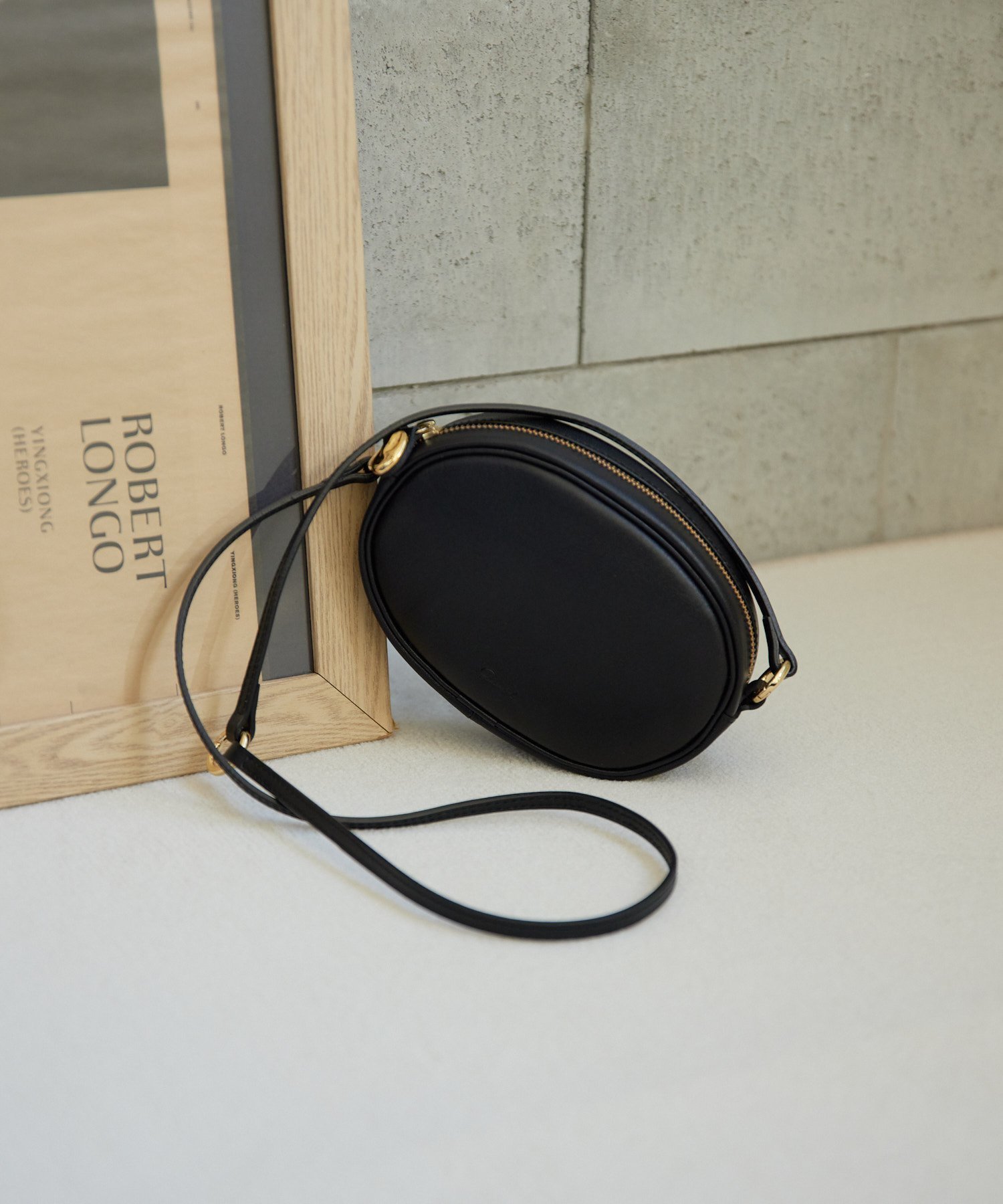 【ジェミール/gemeil】の3WAYオーバルショルダーバッグ(CE-1520) インテリア・キッズ・メンズ・レディースファッション・服の通販 founy(ファニー) ファッション Fashion レディースファッション Fashion for Women オーバル Oval Design コンパクト Compact, Small Size ショルダー Shoulder, Shoulder Strap スマート Smart, Elegant 財布 Wallet, Purse ポケット Pocket, Pocket Detail リップ Lip, Lip Motif エレガント 上品 Elegant ブラック|ID: prp329100004813080 ipo3291000000034944636