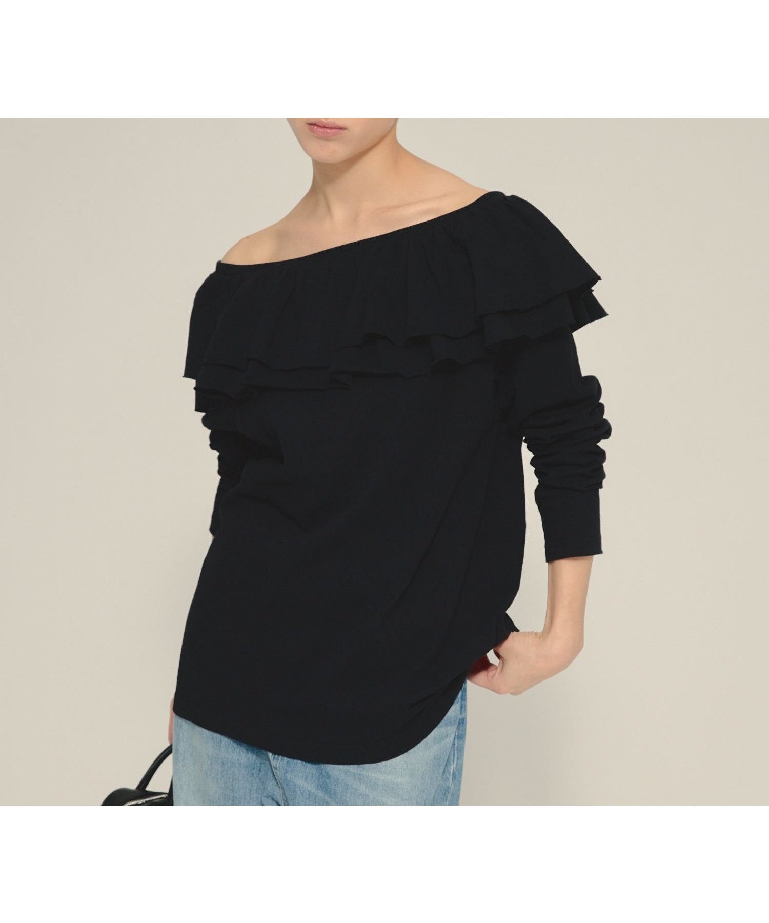 【ジーナシス/JEANASiS】のFrill Offshoulder Pullover LS 人気、トレンドファッション・服の通販 founy(ファニー) 　ファッション　Fashion　レディースファッション　Fashion for Women　トップス・カットソー　Cut & Sew Tops　カジュアルプルオーバー・ニットトップス　Pullovers & Knit Tops / Casual Pullovers　おすすめ　Recommended / Our Picks　インナー　Innerwear　カットオフ　Cut-Off Design　サロペット　Overalls, Salopette　ショルダー　Shoulder, Shoulder Strap　デニム　Denim, Jeans Material　バランス　Balance, Style Balance　フリル　Frill, Ruffle　ボトム　Bottoms, Lower Wear　ロマンティック　Romantic, Feminine Style　ワイド　Wide, Wide Fit　 other-1|ID: prp329100004813145 ipo3291000000034945328
