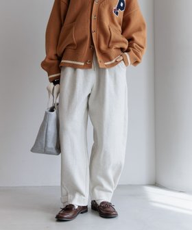 【ベイフロー/BAYFLOW】の裾シルエット変更可 裏起毛スウェットパンツ 人気、トレンドファッション・服の通販 founy(ファニー) ファッション Fashion レディースファッション Fashion for Women パンツ Pants & Trousers おすすめ Recommended / Our Picks カットソー Cut and Sewn Top スウェット / スエット Sweatshirt, Sweatwear セットアップ Set-Up, Coordinated Outfit リラックス Relax, Relaxed Fit ワイド Wide, Wide Fit 冬 Winter / This Winter |ID:prp329100004813163