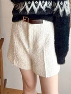 【リリーブラウン/Lily Brown】のベルト付きショートパンツ 人気、トレンドファッション・服の通販 founy(ファニー) ファッション Fashion レディースファッション Fashion for Women パンツ Pants & Trousers ショートパンツ・ハーフパンツ High-Waisted & Relaxed Shorts ベルト&ウエストマーク Belts & Waist Accessories ショート Short, Short Length シンプル Simple, Minimal スタイリッシュ Stylish, Fashionable スマート Smart, Elegant ツイード Twill, Twill Weave 今季 This Season, Current Season A/W・秋冬 Autumn/Winter thumbnail WHT[001]|ID: prp329100004813211 ipo3291000000034945962