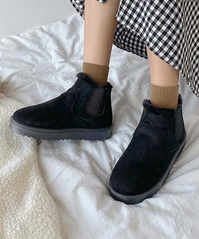 【ミニミニストア/miniministore】のムートンブーツ ブーツ モカシン 冬靴 インテリア・キッズ・メンズ・レディースファッション・服の通販 founy(ファニー) https://founy.com/ ファッション Fashion レディースファッション Fashion for Women おすすめ Recommended / Our Picks フェイクムートン Faux Shearling, Faux Mouton ベスト Vest, Waistcoat ベーシック Basic, Essential 冬 Winter / This Winter 防寒 Cold Protection, Winter-Ready |ID: prp329100004813267 ipo3291000000034993395