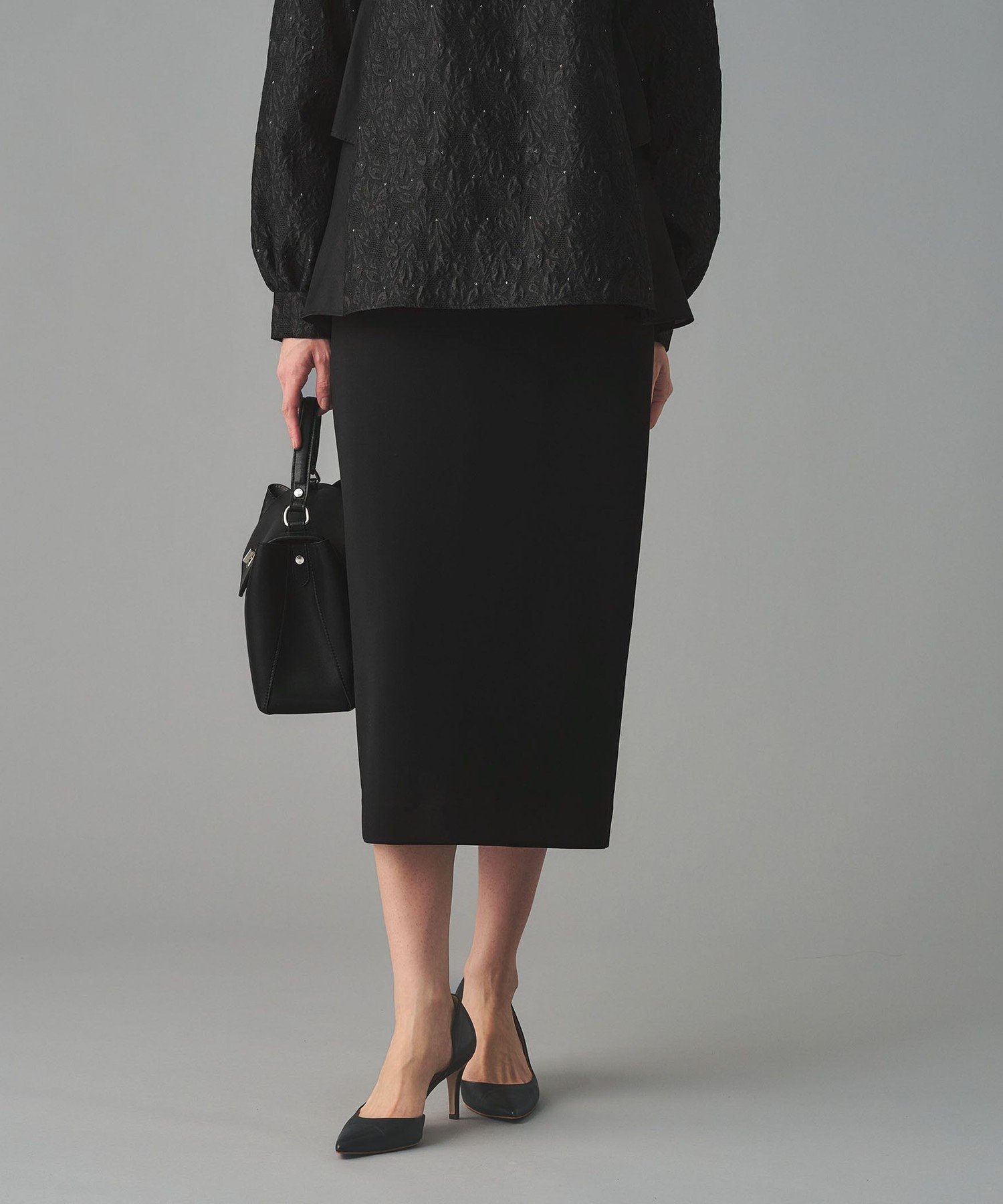 【ユナイテッドアローズ/UNITED ARROWS】のSPONGY タイトスカート インテリア・キッズ・メンズ・レディースファッション・服の通販 founy(ファニー) 　ファッション　Fashion　レディースファッション　Fashion for Women　スカート　Skirts　ギャザー　Gathered, Ruffled　ジャケット　Jacket, Outerwear　ストレッチ　Stretch, Stretchy Fabric　タイトスカート　Pencil Skirt, Tight Skirt　人気　Popular, Best Seller　ベスト　Vest, Waistcoat　ペプラム　Peplum, Flared Hem　ワイド　Wide, Wide Fit　エレガント 上品　Elegant　BLACK|ID: prp329100004813325 ipo3291000000034947154