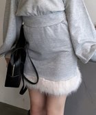 【ロイヤルパーティー/ROYAL PARTY】のファー付ラメ裏毛ミニスカート 人気、トレンドファッション・服の通販 founy(ファニー) ファッション Fashion レディースファッション Fashion for Women スカート Skirts ミニスカート Mini Skirts おすすめ Recommended / Our Picks セットアップ Set-Up, Coordinated Outfit バランス Balance, Style Balance ミニスカート Mini Skirt, Short Skirt thumbnail グレー|ID: prp329100004813380 ipo3291000000034947867