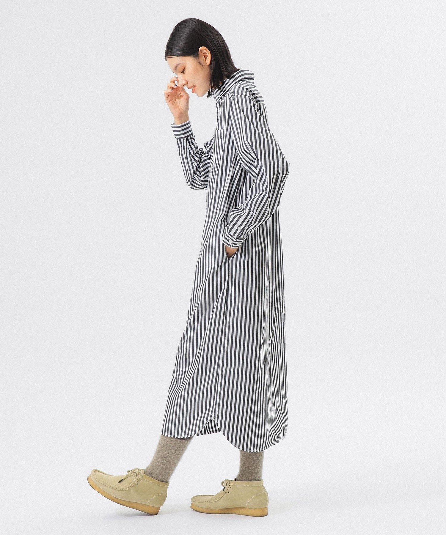 【ビームス ウイメン/BEAMS】のストライプ BD ワンピース ロングスリーブ インテリア・キッズ・メンズ・レディースファッション・服の通販 founy(ファニー) 　ファッション　Fashion　レディースファッション　Fashion for Women　ワンピース　Dresses　スウェット / スエット　Sweatshirt, Sweatwear　ストライプ　Stripe, Striped Pattern　スリーブ　Sleeve, Long Sleeve / Short Sleeve　ダウン　Down, Puffer　フォルム　Silhouette, Form　ロング　Long, Long-Length　定番　Standard, Basic Item　長袖　Long Sleeve, Full Sleeve　BLACK|ID: prp329100004813601 ipo3291000000034950591