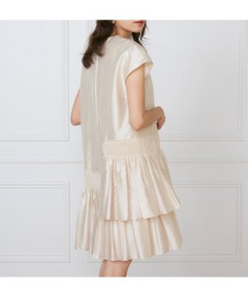 【イネド/INED】のシャーリングプリーツワンピース《la veille by SUPERIOR CLOSET》 人気、トレンドファッション・服の通販 founy(ファニー) ファッション Fashion レディースファッション Fashion for Women ワンピース Dresses おすすめ Recommended / Our Picks クラシカル Classical, Vintage-Inspired シャーリング Shirring, Ruched エレガント 上品 Elegant |ID:prp329100004813602