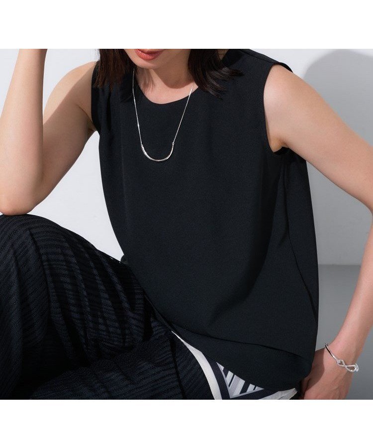 【インディヴィ/INDIVI】の【インナーとしても活躍!/SETUP可能】ジョーゼット ノースリーブトップス インテリア・キッズ・メンズ・レディースファッション・服の通販 founy(ファニー) 　ファッション　Fashion　レディースファッション　Fashion for Women　トップス・カットソー　Cut & Sew Tops　キャミソール&ノースリーブ　Camisoles & Sleeveless Tops　セットアップ　Matching Sets　レディーストップス・ブラウス　Tops & Blouses / Assorted Women's Tops　インナー　Innerwear　エアリー　Airy Texture　キャミソール　Camisole, Spaghetti Strap Top　シンプル　Simple, Minimal　ジャケット　Jacket, Outerwear　ジョーゼット　Georgette, Semi-Sheer Fabric　ストレッチ　Stretch, Stretchy Fabric　スマート　Smart, Elegant　セットアップ　Set-Up, Coordinated Outfit　ワイド　Wide, Wide Fit　ブラック|ID: prp329100004813844 ipo3291000000034960449