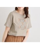 【ローラアシュレイ/LAURA ASHLEY】の【カラー追加!STORY掲載!/コットン100%/3colors】エラビー スカーフ柄 Tシャツ 人気、トレンドファッション・服の通販 founy(ファニー) 雑誌掲載アイテム Magazine Picks & Fashion Features ファッション雑誌 Fashion Magazines ストーリィ STORY ファッション Fashion レディースファッション Fashion for Women トップス・カットソー Cut & Sew Tops シャツ・ブラウス・オフィスカジュアル Elegant Blouses & Button-Ups ロングTシャツ・Tシャツ Longline T-Shirts & Tees おすすめ Recommended / Our Picks インナー Innerwear カーディガン Cardigan, Knitwear ジャケット Jacket, Outerwear スカーフ Scarf, Neckwear スクエア Square, Square Shape スマート Smart, Elegant トレンド Trend, Trending Now フィット Fit, Slim Fit モチーフ Motif, Design Theme レギュラー Regular, Standard Fit エレガント 上品 Elegant 雑誌 Magazine, Fashion Magazine thumbnail グレージュ|ID: prp329100004813898 ipo3291000000034961058