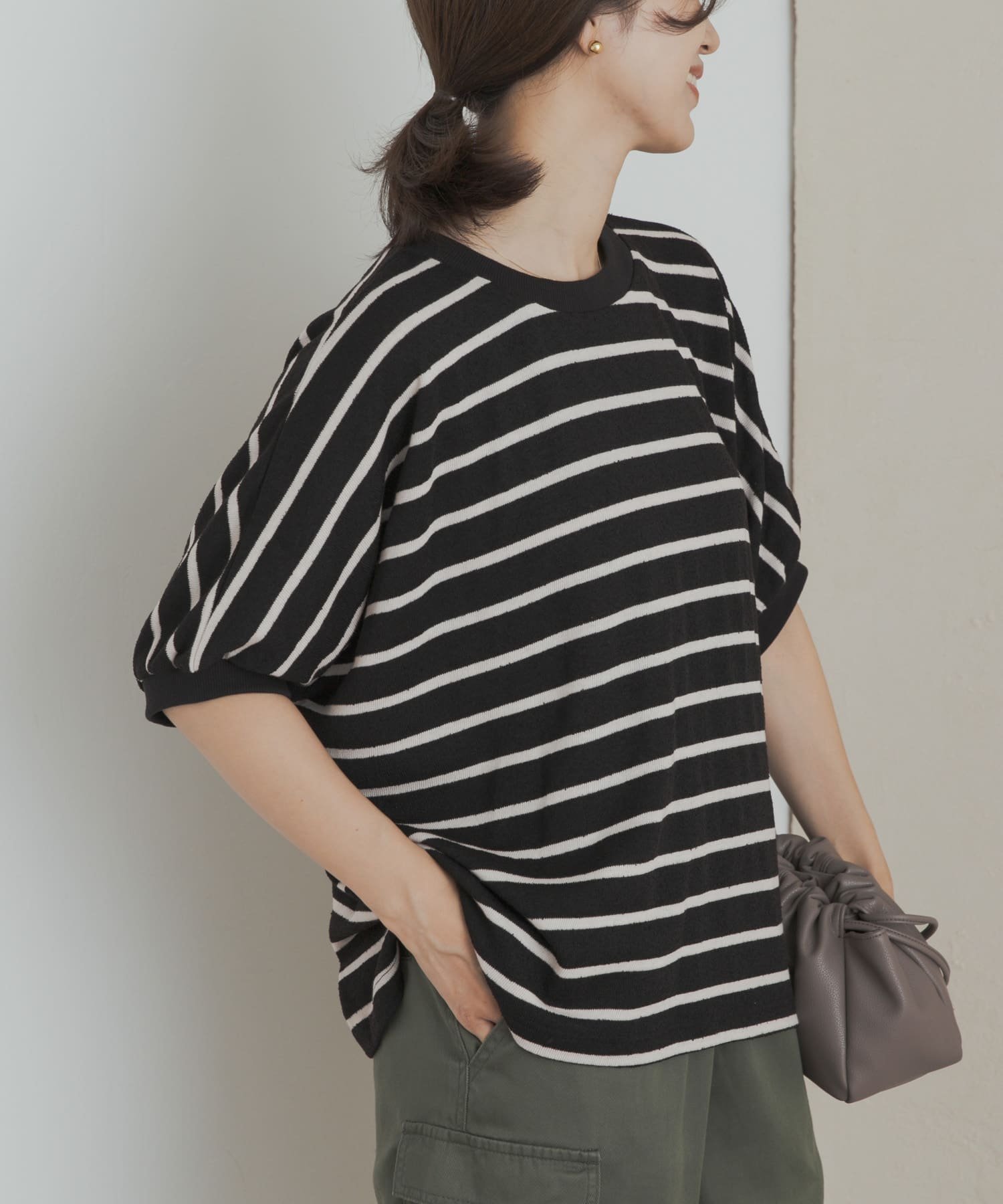 【アーバンリサーチ ドアーズ/URBAN RESEARCH DOORS】のブークレボーダータックスリーブプルオーバー インテリア・キッズ・メンズ・レディースファッション・服の通販 founy(ファニー) 　ファッション　Fashion　レディースファッション　Fashion for Women　トップス・カットソー　Cut & Sew Tops　カジュアルプルオーバー・ニットトップス　Pullovers & Knit Tops / Casual Pullovers　2025年　2025　2025春夏・S/S　Spring/Summer 2025 SS25　シンプル　Simple, Minimal　ボーダー　Border, Stripe　夏　Summer　S/S・春夏　SS, Spring/Summer, Warm Season　BLK×OFF|ID: prp329100004813977 ipo3291000000034961802