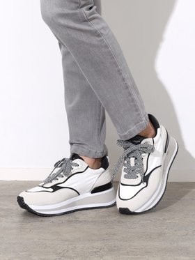 【ヴァン/Vin】のウェッジソールスニーカー 人気、トレンドファッション・服の通販 founy(ファニー) ファッション Fashion レディースファッション Fashion for Women グリッター Glitter, Sparkle スタイリッシュ Stylish, Fashionable トレンド Trend, Trending Now モノトーン Monotone, Black and White レース Lace, Lace Fabric |ID:prp329100004814050