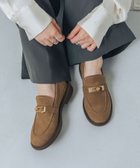 【イーボル/EVOL】の【クッション入り・柔らかい】バックルラウンドローファー 人気、トレンドファッション・服の通販 founy(ファニー) ファッション Fashion レディースファッション Fashion for Women バッグ Bags クッション Cushion, Throw Pillow ソックス Socks, Hosiery フィット Fit, Slim Fit フォルム Silhouette, Form モチーフ Motif, Design Theme ワンポイント One Point, Statement Accent おすすめ Recommended / Our Picks 旅行 Travel ビジネス 仕事 通勤 Business / Work / Commuting 2025年 2025 2025-2026秋冬・A/W Autumn/Winter 2025–26 AW25–26 thumbnail BRS|ID: prp329100004814062 ipo3291000000034962608