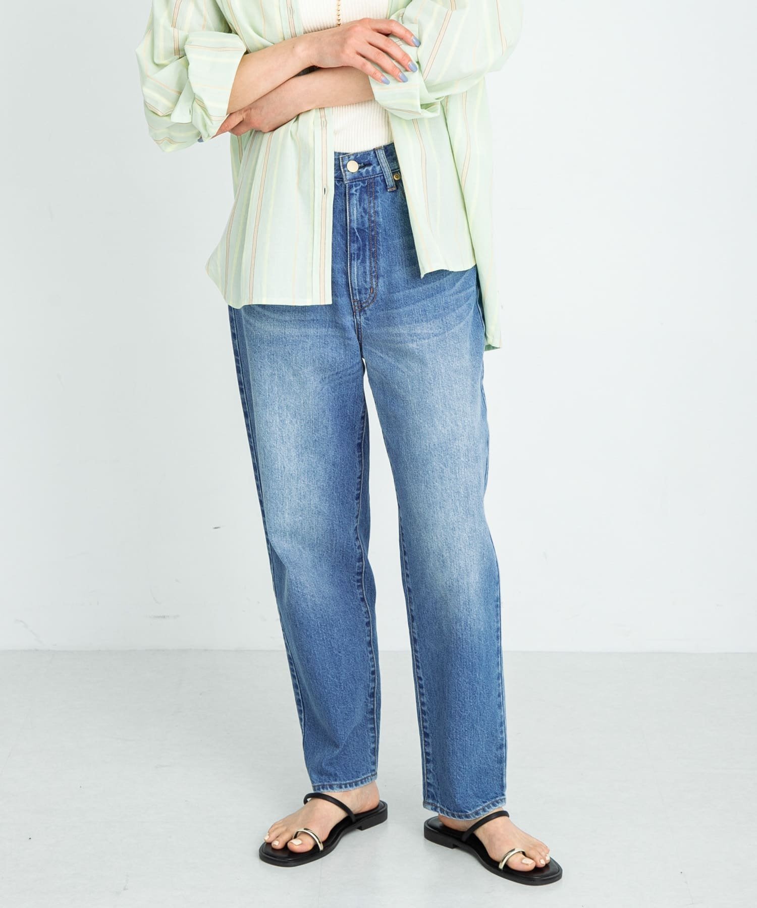 【サニーレーベル/Sonny Label / URBAN RESEARCH】の『34サイズ/低身長向けも展開』ワイドテーパードデニム インテリア・キッズ・メンズ・レディースファッション・服の通販 founy(ファニー) 　ファッション　Fashion　レディースファッション　Fashion for Women　2025年　2025　2025春夏・S/S　Spring/Summer 2025 SS25　おすすめ　Recommended / Our Picks　ウェーブ　Wavy Pattern　コンパクト　Compact, Small Size　テーパード　Tapered, Tapered Pants　デニム　Denim, Jeans Material　リラックス　Relax, Relaxed Fit　ワイド　Wide, Wide Fit　夏　Summer　S/S・春夏　SS, Spring/Summer, Warm Season　ミッドブルー|ID: prp329100004814249 ipo3291000000034964517