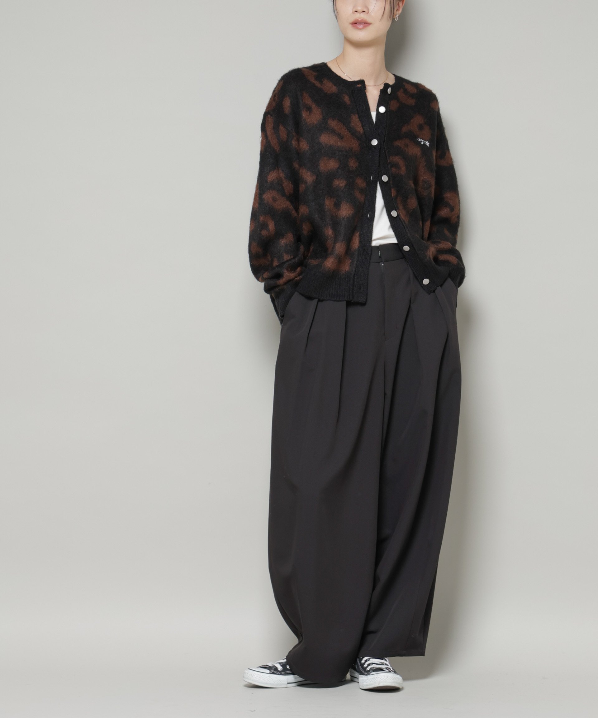 【ナノ ユニバース/nano universe】のインタックコクーンパンツ インテリア・キッズ・メンズ・レディースファッション・服の通販 founy(ファニー) 　ファッション　Fashion　レディースファッション　Fashion for Women　パンツ　Pants & Trousers　ウォッシャブル　Machine Washable　カーディガン　Cardigan, Knitwear　スニーカー　Sneakers, Trainers　トレンド　Trend, Trending Now　バランス　Balance, Style Balance　リラックス　Relax, Relaxed Fit　ロング　Long, Long-Length　アウトレット　Outlet / Clearance　おすすめ　Recommended / Our Picks　2025年　2025　2025-2026秋冬・A/W　Autumn/Winter 2025–26 AW25–26　ブラック|ID: prp329100004814264 ipo3291000000034964623