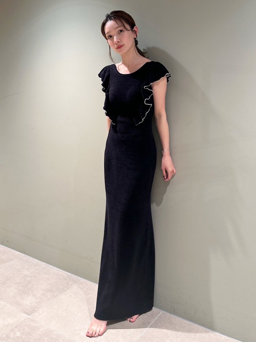 【スナイデル ホーム/SNIDEL HOME】のフリルニットワンピース インテリア・キッズ・メンズ・レディースファッション・服の通販 founy(ファニー) 　ファッション　Fashion　レディースファッション　Fashion for Women　ワンピース　Dresses　ニットワンピース　Knit Dresses　シンプル　Simple, Minimal　スマート　Smart, Elegant　セットアップ　Set-Up, Coordinated Outfit　フリル　Frill, Ruffle　ロング　Long, Long-Length　人気　Popular, Best Seller　定番　Standard, Basic Item　BLK[009]|ID: prp329100004814499 ipo3291000000034967359