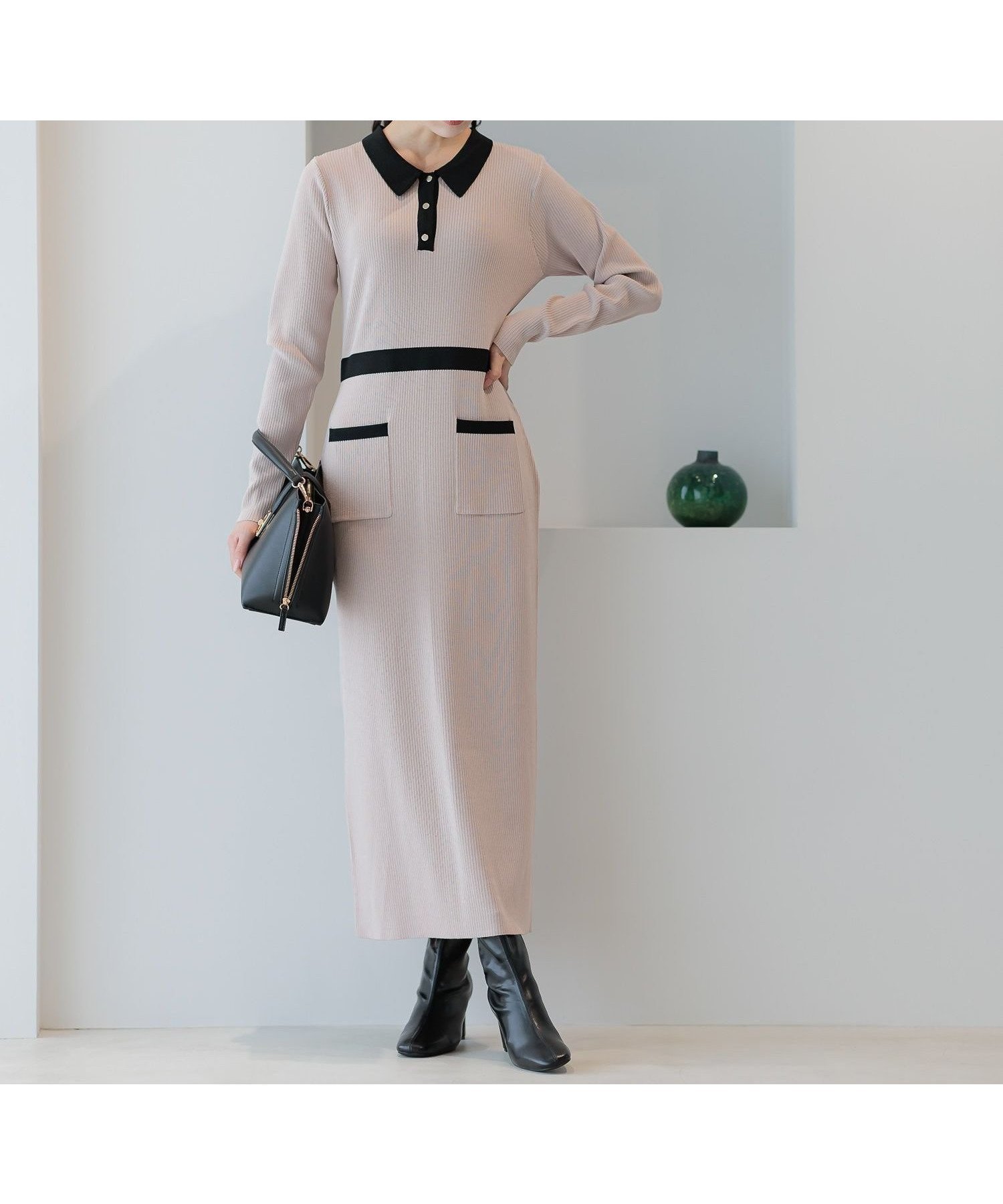 【アンデミュウ/Andemiu】のニットポロワンピース インテリア・キッズ・メンズ・レディースファッション・服の通販 founy(ファニー) 　ファッション　Fashion　レディースファッション　Fashion for Women　ワンピース　Dresses　スリット　Slit, Slit Detail　トレンド　Trend, Trending Now　ポケット　Pocket, Pocket Detail　ロング　Long, Long-Length　切替　Switching, Contrast Panel　グレージュハイショク|ID: prp329100004814531 ipo3291000000034967705