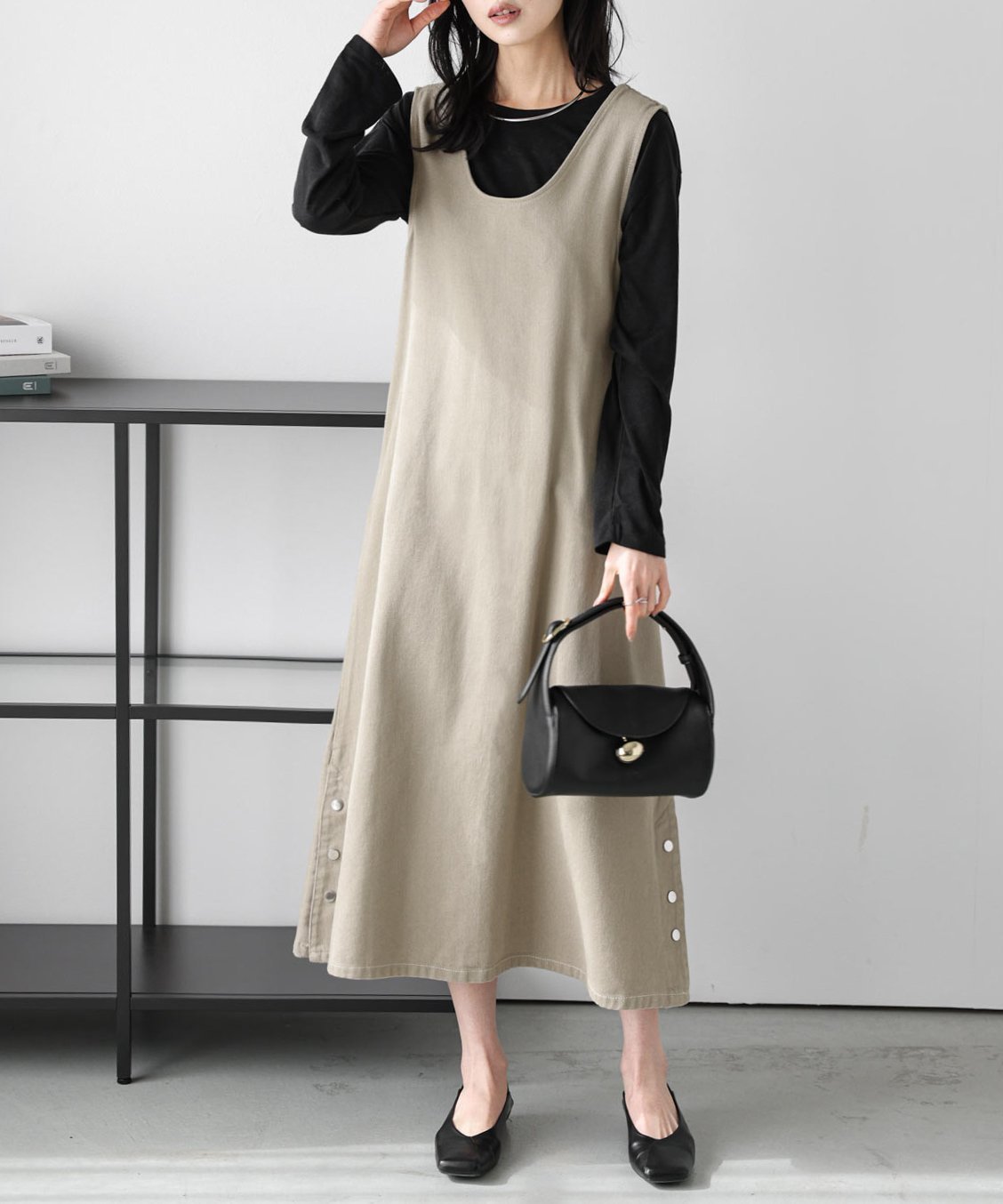 【ラジュール/Lajour】のデニムジャンパースカート インテリア・キッズ・メンズ・レディースファッション・服の通販 founy(ファニー) 　ファッション　Fashion　レディースファッション　Fashion for Women　スカート　Skirts　インナー　Innerwear　シンプル　Simple, Minimal　デニム　Denim, Jeans Material　フロント　Front, Front Design　エレガント 上品　Elegant　オリーブ|ID: prp329100004814546 ipo3291000000034967952