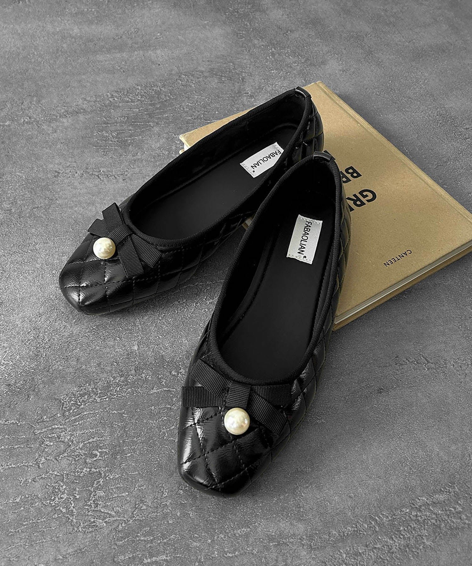 【ガール/GIRL】のキルティング リボン スクエアトゥ ローヒール パンプス フラットシューズ インテリア・キッズ・メンズ・レディースファッション・服の通販 founy(ファニー) 　ファッション　Fashion　レディースファッション　Fashion for Women　キルティング　Quilted, Quilting　シューズ　Shoes, Footwear　フラット　Flat, Flat Shoes　リボン　Ribbon, Bow　再入荷　Restock / Back in Stock　BK|ID: prp329100004814552 ipo3291000000034968036