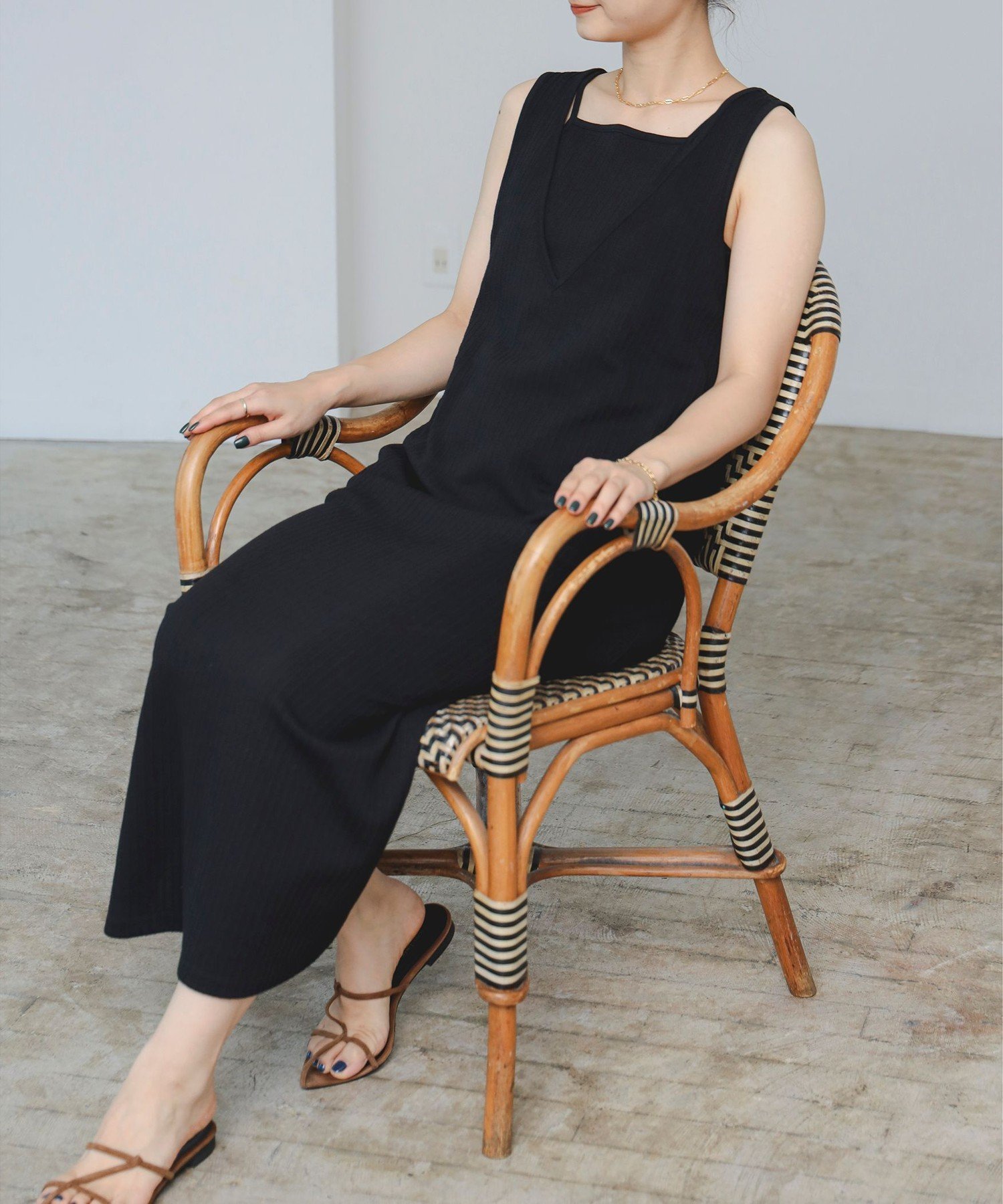 【ビーミングライフストアバイビームス/B:MING LIFE STORE by BEAMS】のレイヤード ワンピース(S~M) 25SS 2点セット 涼しい 旅行 リゾート リラックス インテリア・キッズ・メンズ・レディースファッション・服の通販 founy(ファニー) 　ファッション　Fashion　レディースファッション　Fashion for Women　ワンピース　Dresses　インナー　Innerwear　キャミソール　Camisole, Spaghetti Strap Top　デニム　Denim, Jeans Material　トレンド　Trend, Trending Now　リゾート　Resort, Vacation Style　リラックス　Relax, Relaxed Fit　楽ちん　Easy Fit, Comfortable　再入荷　Restock / Back in Stock　おすすめ　Recommended / Our Picks　旅行　Travel　2025年　2025　2025春夏・S/S　Spring/Summer 2025 SS25　BLACK|ID: prp329100004814569 ipo3291000000034968164