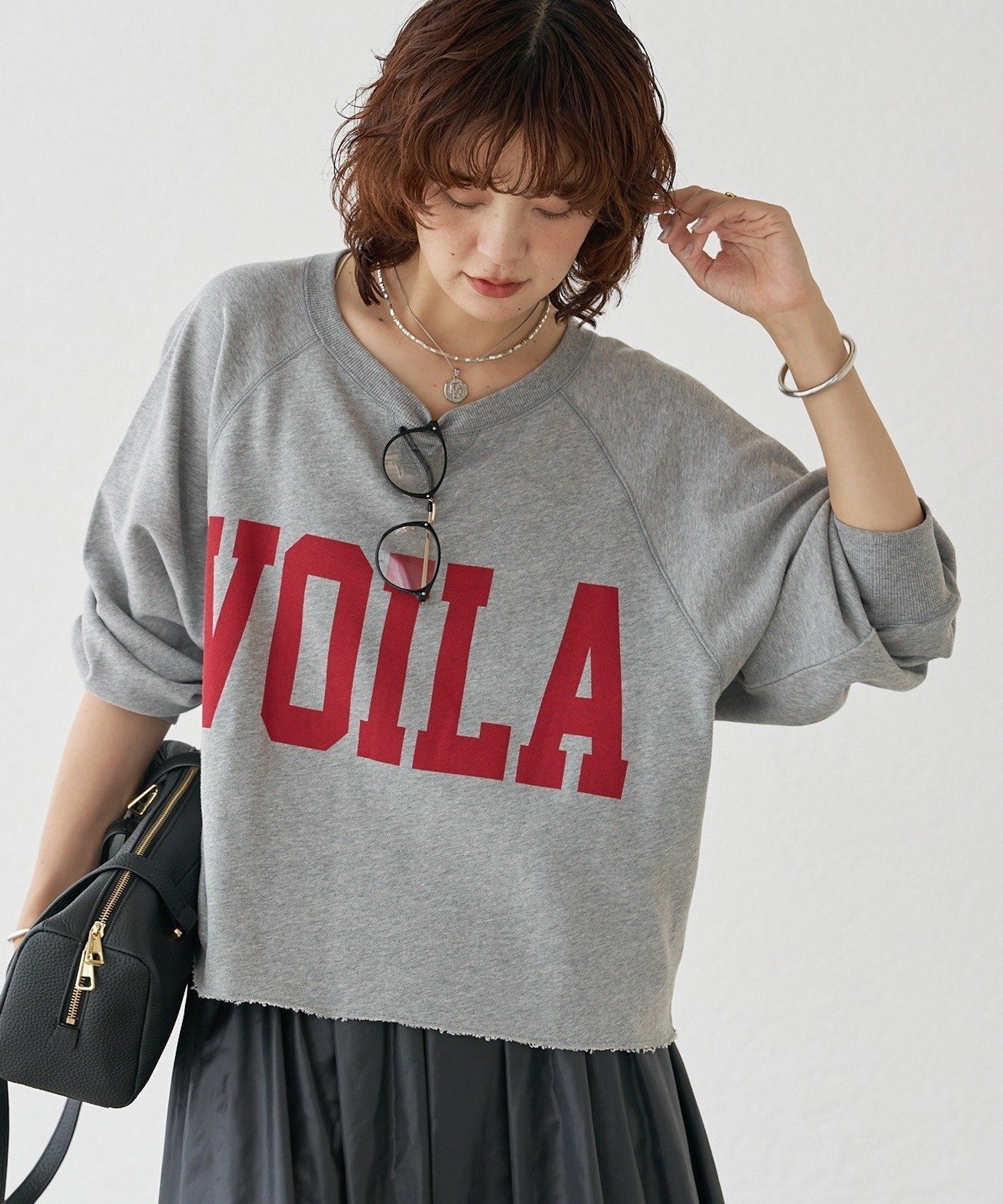 【リヴドロワ/RIVE DROITE】の【新色追加/Yossshiiii企画】ワイドロゴカットオフスエット インテリア・キッズ・メンズ・レディースファッション・服の通販 founy(ファニー) 　ファッション　Fashion　レディースファッション　Fashion for Women　インナー　Innerwear　春　Spring　秋　Autumn　グラフィック　Graphic, Graphic Design　コラボ　Collaboration, Collab　今季　This Season, Current Season　スウェット / スエット　Sweatshirt, Sweatwear　タートル　Turtleneck, Turtle Collar　ダウン　Down, Puffer　人気　Popular, Best Seller　ロング　Long, Long-Length　冬　Winter / This Winter　A/W・秋冬　Autumn/Winter　再入荷　Restock / Back in Stock　おすすめ　Recommended / Our Picks　夏　Summer　グレー|ID: prp329100004814613 ipo3291000000034968455