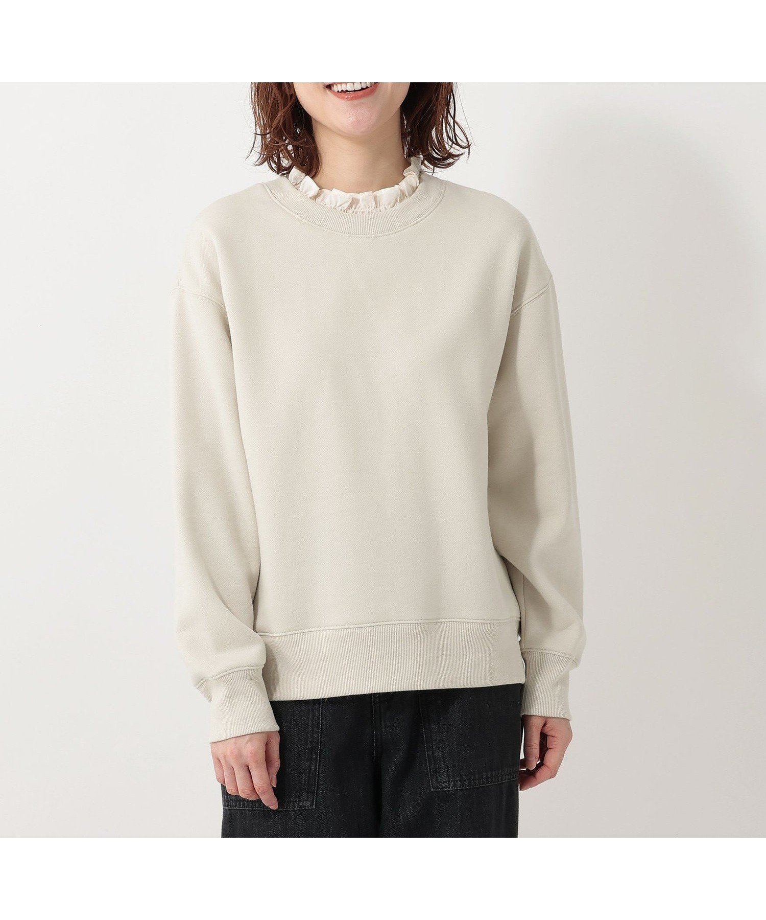 【アフタヌーンティー リビング/Afternoon Tea LIVING】のフリルカラースウェットプルオーバー 人気、トレンドファッション・服の通販 founy(ファニー) 　ファッション　Fashion　レディースファッション　Fashion for Women　トップス・カットソー　Cut & Sew Tops　レディースパーカー・カジュアルフーディー　Casual Hoodies & Sweatshirts　カジュアルプルオーバー・ニットトップス　Pullovers & Knit Tops / Casual Pullovers　スウェット・クルーネックトップス　Sweatshirts & Crewnecks / Relaxed Fit Sweat Tops　アクセサリー　Fashion Accessories　シンプル　Simple, Minimal　スポーティ　Sporty, Casual Athletic　フリル　Frill, Ruffle　 other-1|ID: prp329100004815064 ipo3291000000034972572