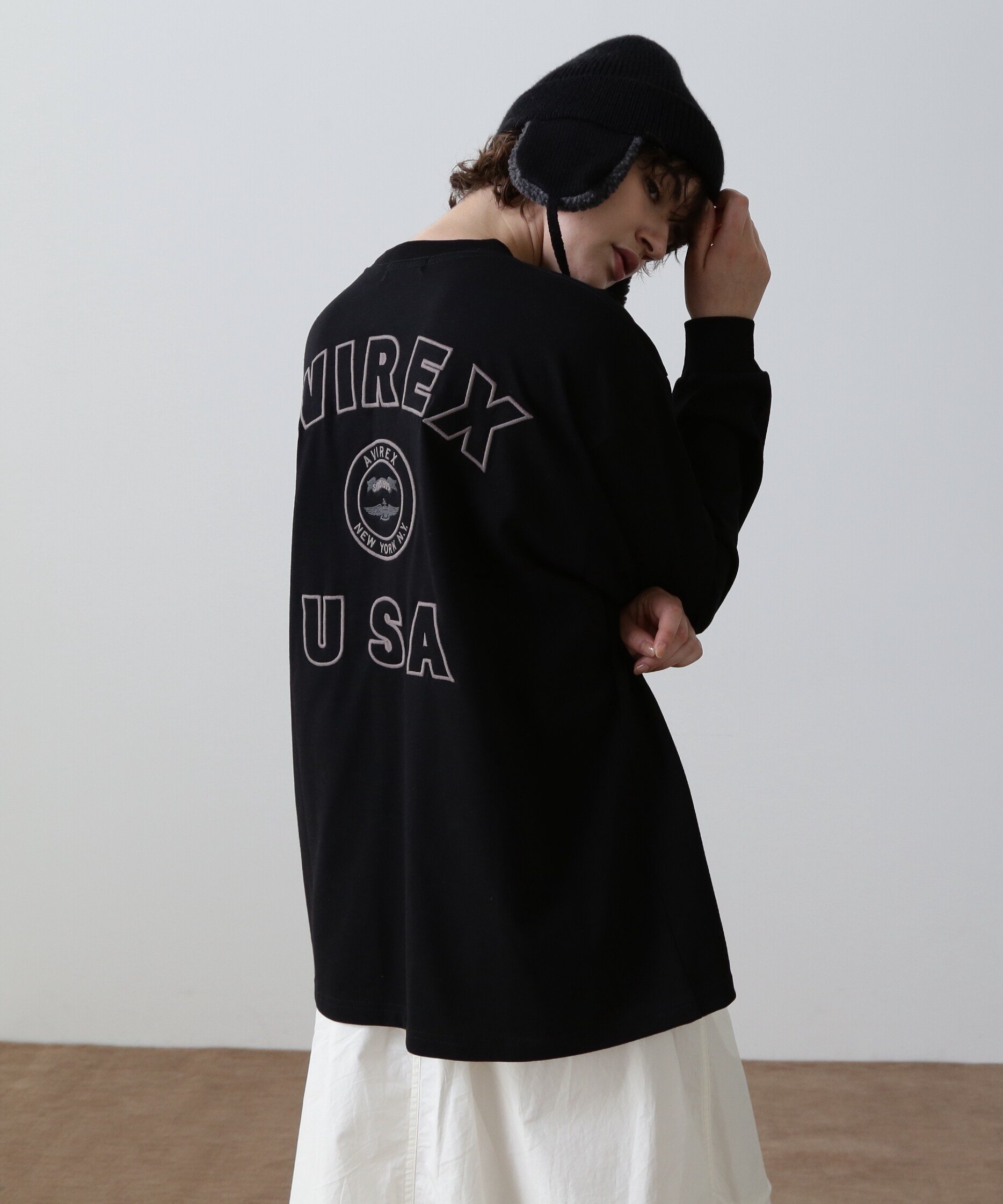 【アヴィレックス/AVIREX】のL/S VARSITY LOGO T-SHIRT/ バーシティロゴTシャツ インテリア・キッズ・メンズ・レディースファッション・服の通販 founy(ファニー) ファッション Fashion レディースファッション Fashion for Women トップス・カットソー Cut & Sew Tops シャツ・ブラウス・オフィスカジュアル Elegant Blouses & Button-Ups ロングTシャツ・Tシャツ Longline T-Shirts & Tees おすすめ Recommended / Our Picks スリーブ Sleeve, Long Sleeve / Short Sleeve ミリタリー Military, Army Style ロング Long, Long-Length ブラック|ID: prp329100004815079 ipo3291000000034972697