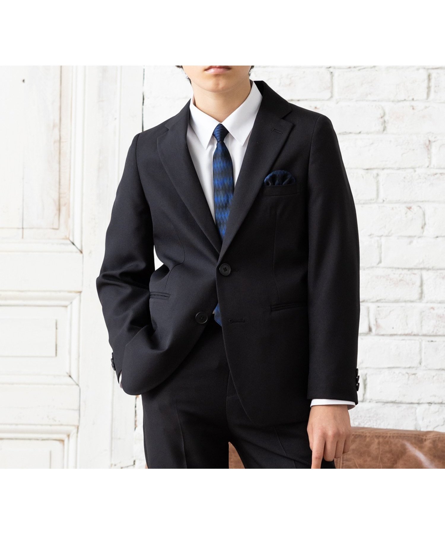 【パクシル/PAQXIL / KIDS】のフォーマルスーツ 卒業スーツ 5点セット ジュニアスーツ 人気、トレンドファッション・服の通販 founy(ファニー) 　ファッション　Fashion　キッズファッション　Fashion for Kids　クロップド　Cropped, Short Length　クール　Cool, Chic　ジャケット　Jacket, Outerwear　スタイリッシュ　Stylish, Fashionable　ストライプ　Stripe, Striped Pattern　スリム　Slim, Slim Fit　スーツ　Suit, Formalwear　セットアップ　Set-Up, Coordinated Outfit　チェック　Check, Plaid, Tartan　トレンド　Trend, Trending Now　ドット　Polka Dot, Dot Pattern　長袖　Long Sleeve, Full Sleeve　バランス　Balance, Style Balance　フォーマル　Formal, Dressy　フラップ　Flap, Flap Pocket　フラワー　Flower, Floral　ポケット　Pocket, Pocket Detail　モノトーン　Monotone, Black and White　無地　Plain, Solid Color　ループ　Loop, Loop Knit　レオパード　Leopard, Animal Print　卒業式　Graduation Ceremony　結婚式　Wedding　 other-1|ID: prp329100004815099 ipo3291000000034972891