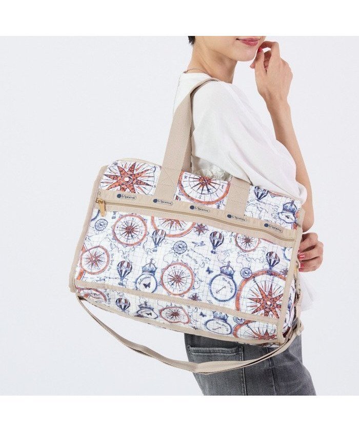 【レスポートサック/LeSportsac】の【公式】レスポートサック ボストンバッグ 4318HC92 LeSportsac インテリア・キッズ・メンズ・レディースファッション・服の通販 founy(ファニー) https://founy.com/ ファッション Fashion レディースファッション Fashion for Women スポーツウェア Functional & Stylish Sportswear スポーツバッグ・ジム用ポーチ・バックパック Gym Bag / Sports Backpack / Pouch for Training ヴィンテージ Vintage Style トラベル Travel, Travel Gear プリント Print, Printed Pattern ボストンバッグ Boston Bag, Retro Bag ポケット Pocket, Pocket Detail 旅行 Travel |ID: prp329100004815108 ipo3291000000035031042