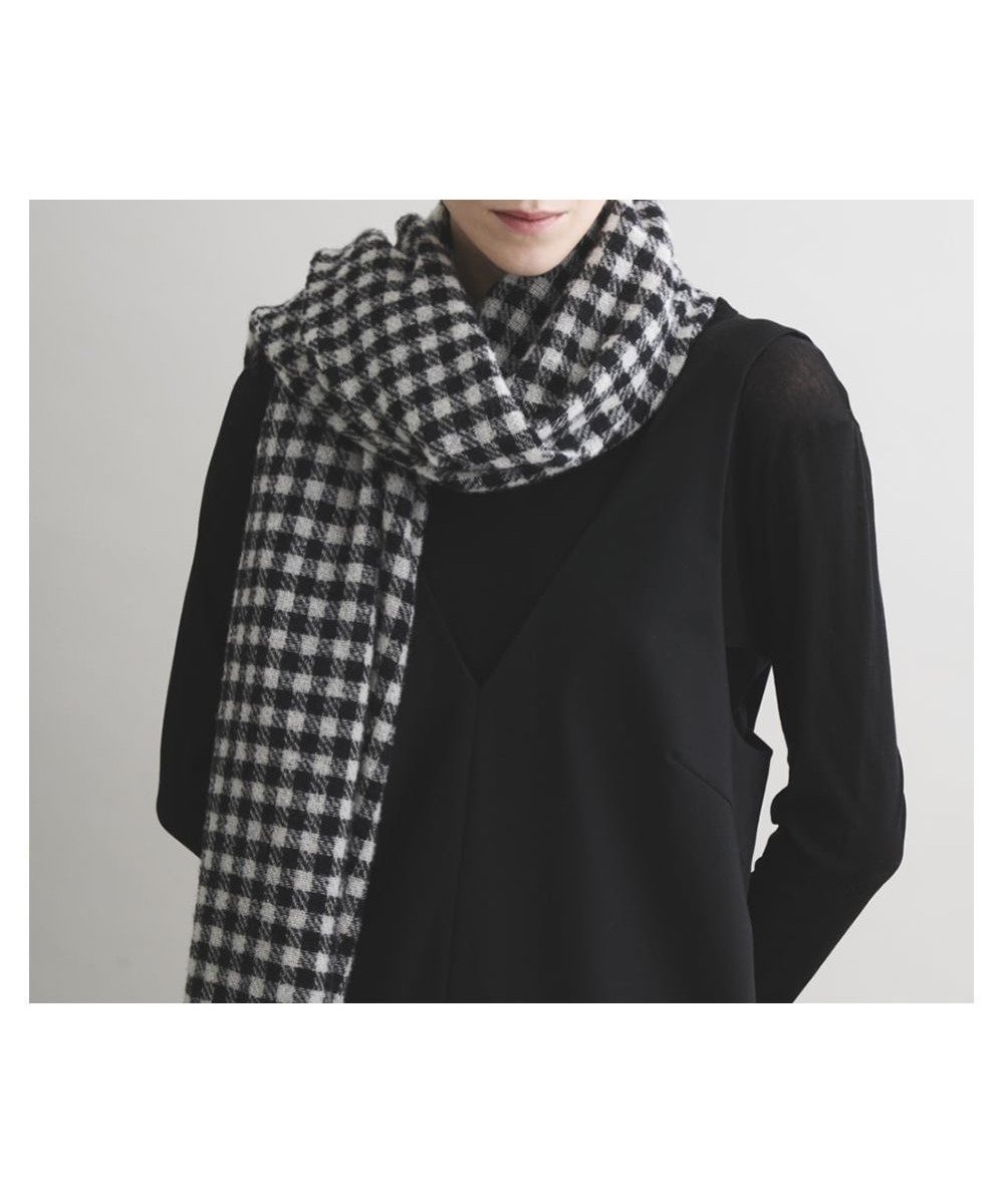 【ファリエロ サルティ/FALIERO SARTI】のパオロ インテリア・キッズ・メンズ・レディースファッション・服の通販 founy(ファニー) ファッション Fashion レディースファッション Fashion for Women イタリア Italy クラシック Classic, Timeless Style シルク Silk, 100% Silk ストール Stole, Wrap チェック Check, Plaid, Tartan フリンジ Fringe, Tassel 冬 Winter / This Winter 136 / オフホワイト|ID: prp329100004815145 ipo3291000000034973300