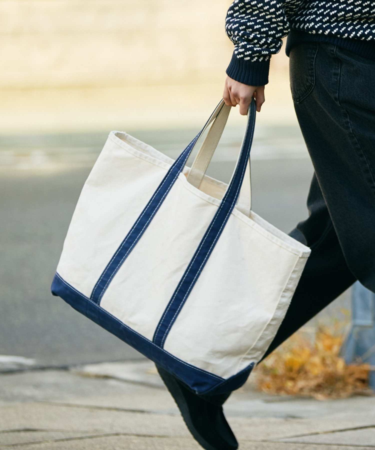 【エルエルビーン/L.L.Bean】のボート・アンド・トート・バッグ、オープン・トップ ラージ 人気、トレンドファッション・服の通販 founy(ファニー) 　ファッション　Fashion　レディースファッション　Fashion for Women　バッグ　Bags　キャンバス　Canvas, Canvas Fabric　ダブル　Double, Double-Breasted　ボトム　Bottoms, Lower Wear　定番　Standard, Basic Item　 other-1|ID: prp329100004815210 ipo3291000000034973761