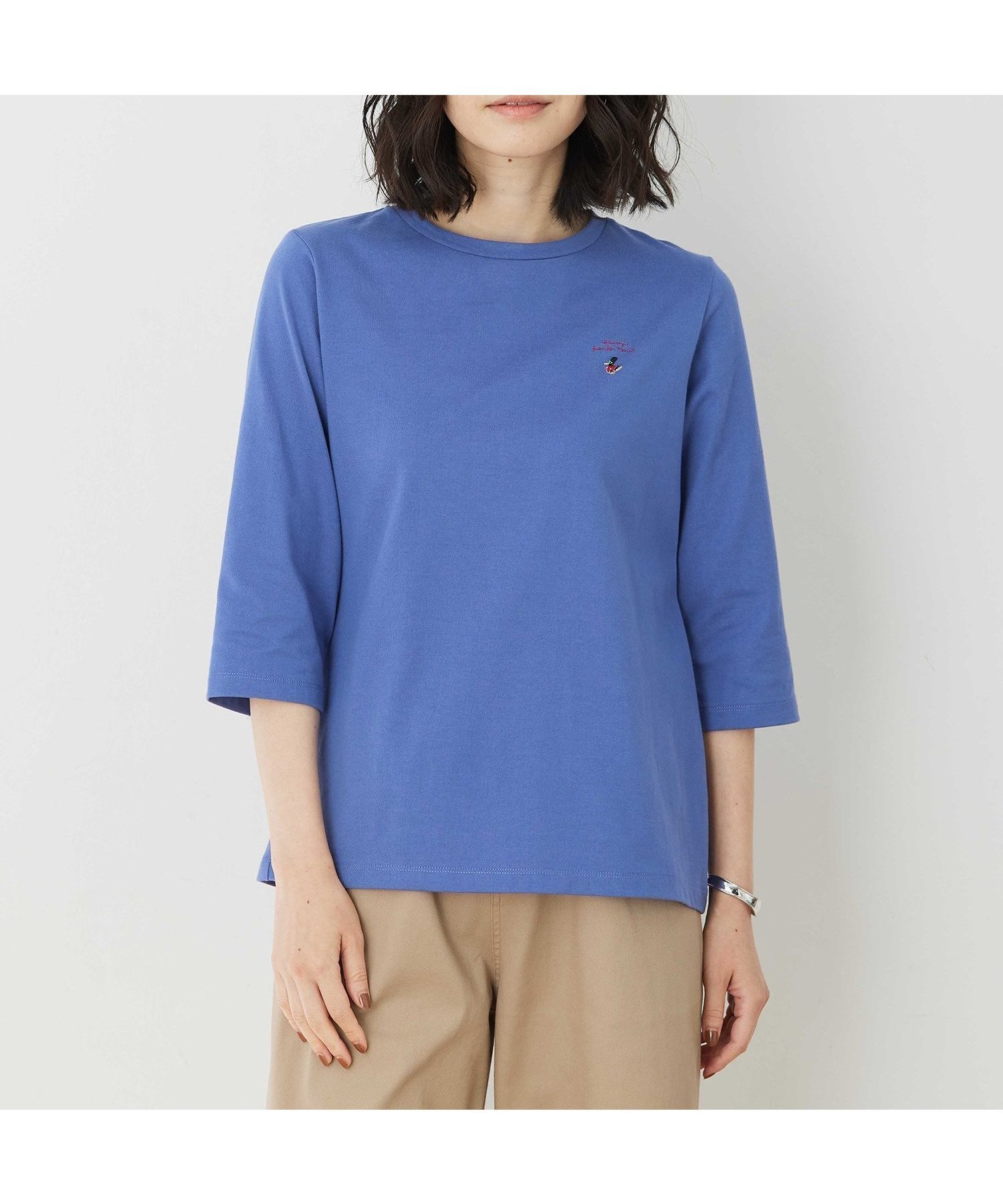 【デコイ/DECOY Since1981】の刺しゅう七分袖プルオーバー インテリア・キッズ・メンズ・レディースファッション・服の通販 founy(ファニー) 　ファッション　Fashion　レディースファッション　Fashion for Women　トップス・カットソー　Cut & Sew Tops　カジュアルプルオーバー・ニットトップス　Pullovers & Knit Tops / Casual Pullovers　シンプル　Simple, Minimal　モチーフ　Motif, Design Theme　ロンドン　London Style, British Inspired　ブルー|ID: prp329100004815213 ipo3291000000034973781