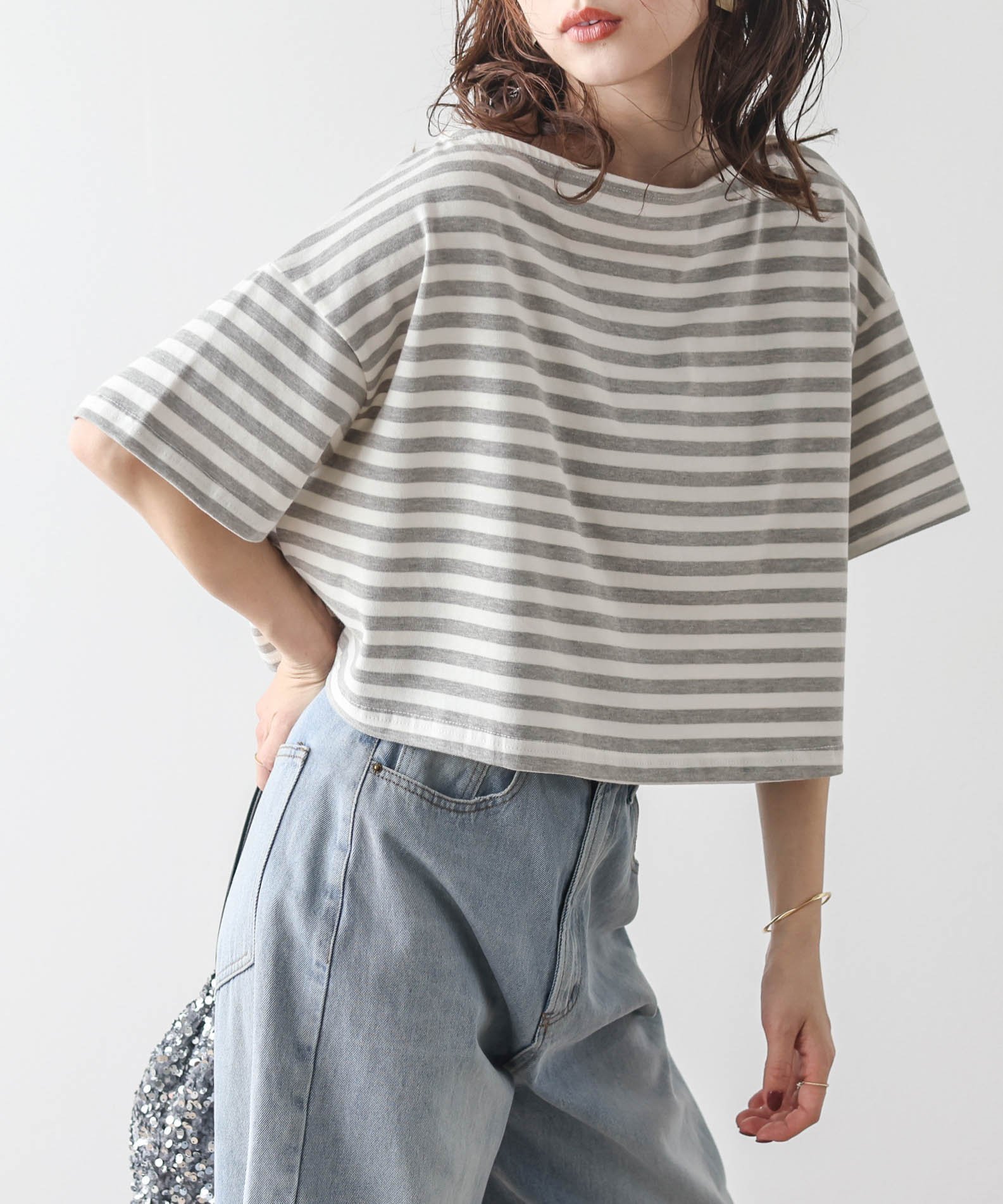 【ラジュール/Lajour】のクロップドボーダーTシャツ インテリア・キッズ・メンズ・レディースファッション・服の通販 founy(ファニー) ファッション Fashion レディースファッション Fashion for Women トップス・カットソー Cut & Sew Tops シャツ・ブラウス・オフィスカジュアル Elegant Blouses & Button-Ups ロングTシャツ・Tシャツ Longline T-Shirts & Tees クロップド Cropped, Short Length コンパクト Compact, Small Size ボーダー Border, Stripe リラックス Relax, Relaxed Fit 定番 Standard, Basic Item グレー|ID: prp329100004815231 ipo3291000000034973938