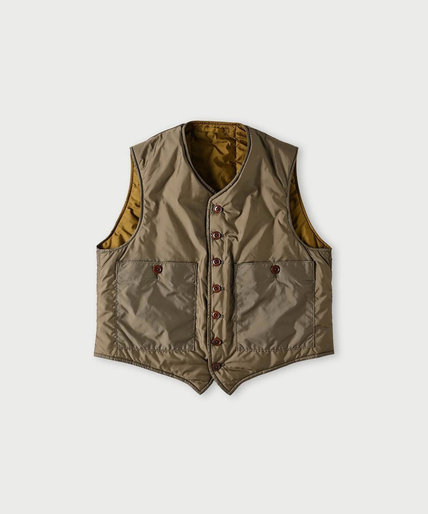 【フォーティファイブ アール/45R】のナイロンの908キルティングベスト インテリア・キッズ・メンズ・レディースファッション・服の通販 founy(ファニー) 　ファッション　Fashion　レディースファッション　Fashion for Women　アウター　Coat / Outerwear Collection　トップス・カットソー　Cut & Sew Tops　ベスト&ジレ / 重ね着スタイル　Vests & Gilets　キルティング　Quilted, Quilting　デニム　Denim, Jeans Material　ドレス　Dress, One-Piece　ベスト　Vest, Waistcoat　リバーシブル　Reversible, Two-Sided　A/W・秋冬　Autumn/Winter　カーキ|ID: prp329100004815243 ipo3291000000034974023