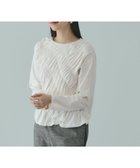 【ビッキー/VICKY】のギャザーラインフロントカットソー≪洗濯機で洗える≫ 人気、トレンドファッション・服の通販 founy(ファニー) ファッション Fashion レディースファッション Fashion for Women トップス・カットソー Cut & Sew Tops カットソー・ベーシックTシャツ Cut-and-Sewn Tops / Stretch Tees & Basics 春 Spring 洗える Machine Washable 秋 Autumn ギャザー Gathered, Ruffled シャーリング Shirring, Ruched デニム Denim, Jeans Material 長袖 Long Sleeve, Full Sleeve バイアス Bias, Diagonal Cut ポケット Pocket, Pocket Detail マニッシュ Mannish, Boyish 無地 Plain, Solid Color ヨーク Yoke, Yoke Design ワイド Wide, Wide Fit 冬 Winter / This Winter A/W・秋冬 Autumn/Winter 2025年 2025 2025-2026秋冬・A/W Autumn/Winter 2025–26 AW25–26 thumbnail オフホワイト|ID: prp329100004815330 ipo3291000000034974700