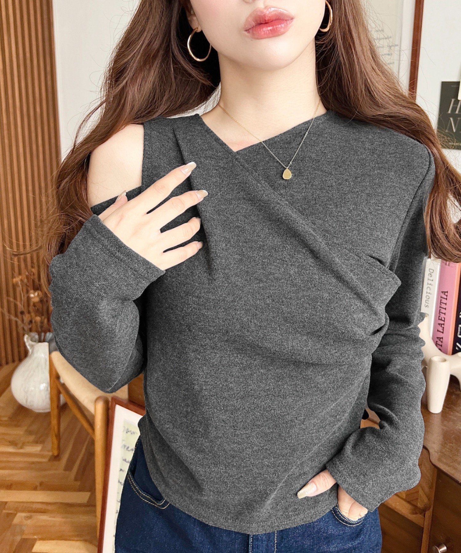 【モーメントプラス/moment+ / MEN】のレイヤードライクワンショルニットソープルオーバー インテリア・キッズ・メンズ・レディースファッション・服の通販 founy(ファニー) 　ファッション　Fashion　メンズファッション　Fashion for Men　トップス・カットソー　Cut & Sew Tops　ニット・セーター / 定番トップス　Knit Tops & Sweaters　シューズ　Shoes, Footwear　ショルダー　Shoulder, Shoulder Strap　シンプル　Simple, Minimal　スニーカー　Sneakers, Trainers　スラックス　Slacks, Dress Pants　タイトスカート　Pencil Skirt, Tight Skirt　デニム　Denim, Jeans Material　トレンド　Trend, Trending Now　ドレープ　Drape, Draping Fabric　ニットソー　Knit-Sewn, Cut & Sew Knit　バランス　Balance, Style Balance　バレエ　Ballet, Ballet Style　フレア　Flare, Flared　ベーシック　Basic, Essential　再入荷　Restock / Back in Stock　プチプライス・低価格　Affordable / Budget Price　チャコールグレー|ID: prp329100004815339 ipo3291000000034974738