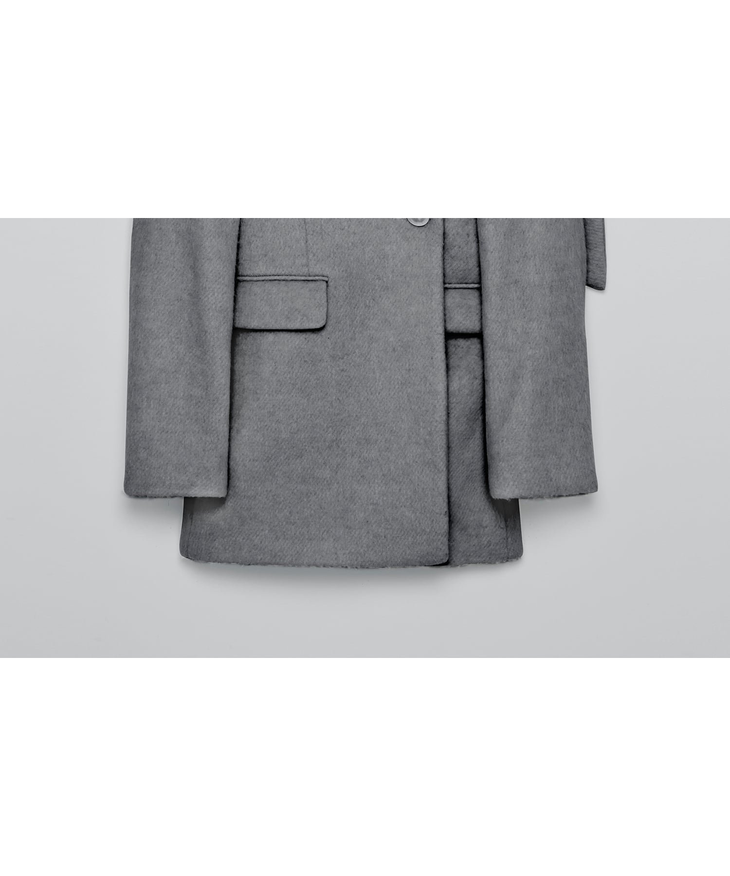 【ティーチ/TEECHI】のウールミックスシャギーコート インテリア・キッズ・メンズ・レディースファッション・服の通販 founy(ファニー) 　ファッション　Fashion　レディースファッション　Fashion for Women　アウター　Coat / Outerwear Collection　コート・ロングコート・ピーコート　Long Coats, Peacoats & More　ショート　Short, Short Length　スニーカー　Sneakers, Trainers　スマート　Smart, Elegant　デニム　Denim, Jeans Material　バランス　Balance, Style Balance　フロント　Front, Front Design　ボックス　Boxy, Box Shape　防寒　Cold Protection, Winter-Ready　マフラー　Scarf, Muffler　GRAY|ID: prp329100004815352 ipo3291000000034974923