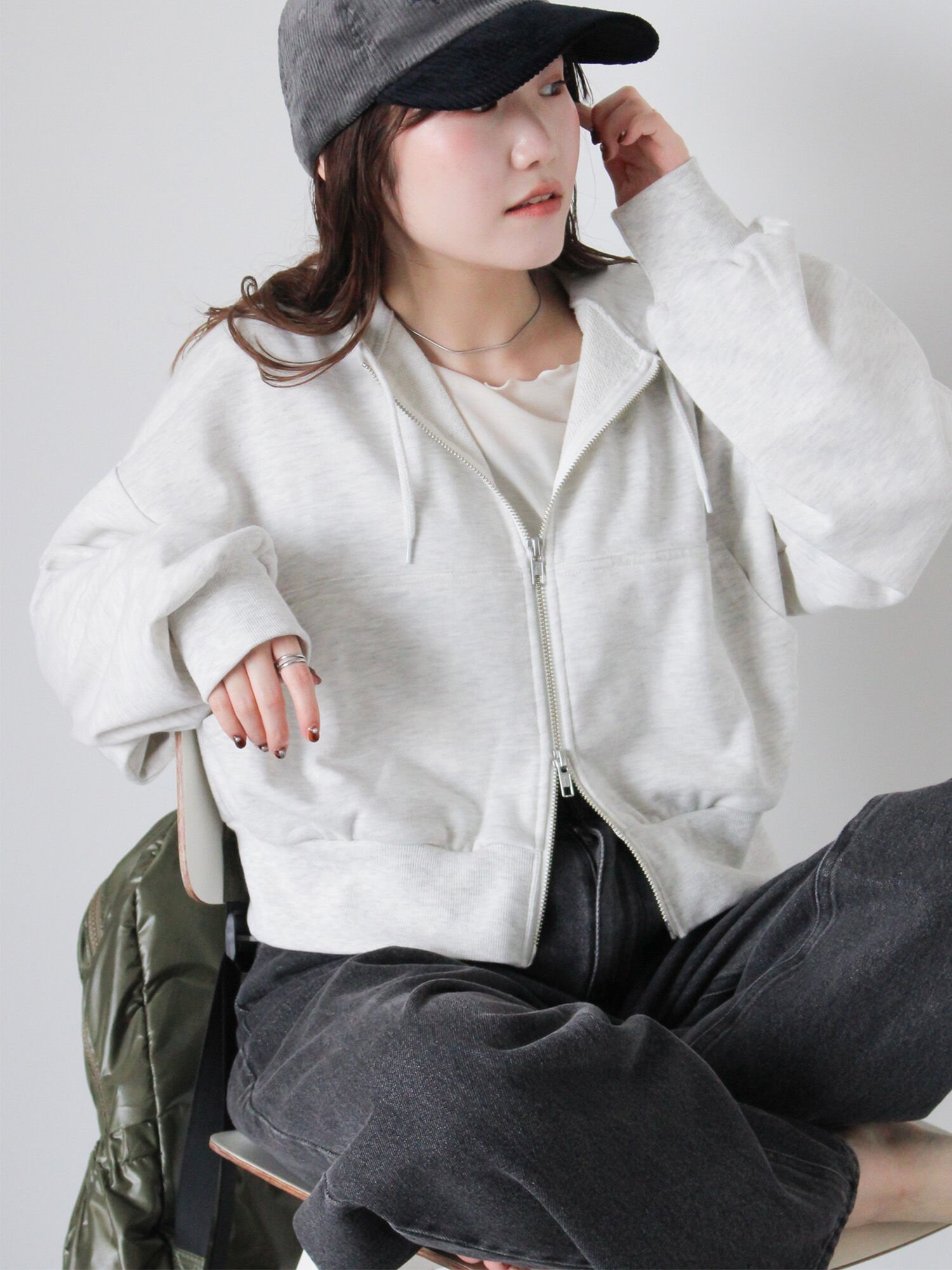 【エヘカソポ/ehka sopo】のショート丈ジップパーカー インテリア・キッズ・メンズ・レディースファッション・服の通販 founy(ファニー) 　ファッション　Fashion　レディースファッション　Fashion for Women　トップス・カットソー　Cut & Sew Tops　レディースパーカー・カジュアルフーディー　Casual Hoodies & Sweatshirts　ショート　Short, Short Length　シンプル　Simple, Minimal　ダブル　Double, Double-Breasted　パーカー　Hoodie, Parka　フロント　Front, Front Design　キナリ|ID: prp329100004815360 ipo3291000000034975019