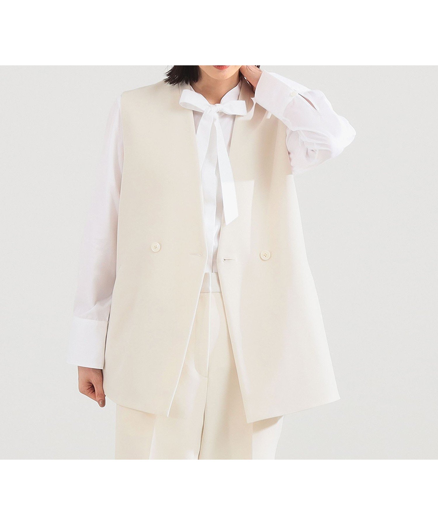 【デミルクス ビームス/Demi-Luxe BEAMS】のラペルレス 2ボタン ジレ ビームスセレモニー2026 入学式 卒業式 入園式 卒園式 フォーマル 保護者会 面接 式典 七五三 インテリア・キッズ・メンズ・レディースファッション・服の通販 founy(ファニー) ファッション Fashion レディースファッション Fashion for Women アウター Coat / Outerwear Collection トップス・カットソー Cut & Sew Tops ベスト&ジレ / 重ね着スタイル Vests & Gilets インナー Innerwear サテン Satin, Glossy Fabric シェイプ Shape, Slim Fit シンプル Simple, Minimal ジャケット Jacket, Outerwear セットアップ Set-Up, Coordinated Outfit デニム Denim, Jeans Material フォーマル Formal, Dressy フロント Front, Front Design ポケット Pocket, Pocket Detail エレガント 上品 Elegant 入学式 Entrance Ceremony 卒業式 Graduation Ceremony IVORY|ID: prp329100004815411 ipo3291000000034975490