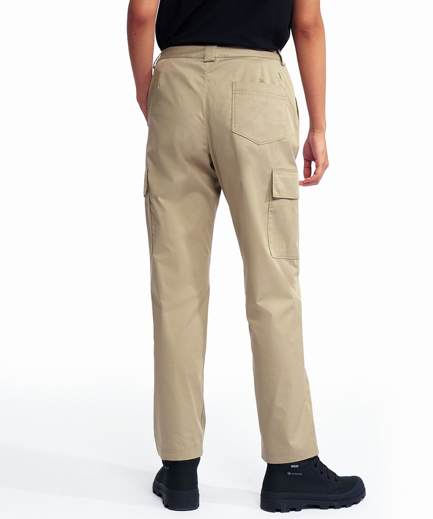 【エーグル/AIGLE】のCOOLMAX 接触冷感 速乾 ドライ テーパードカーゴパンツ インテリア・キッズ・メンズ・レディースファッション・服の通販 founy(ファニー) ファッション Fashion レディースファッション Fashion for Women パンツ Pants & Trousers カーゴパンツ Cargo Pants, Utility Pants ハンド Hand, Handmade フロント Front, Front Design ポケット Pocket, Pocket Detail ベージュ|ID: prp329100004815425 ipo3291000000034975575