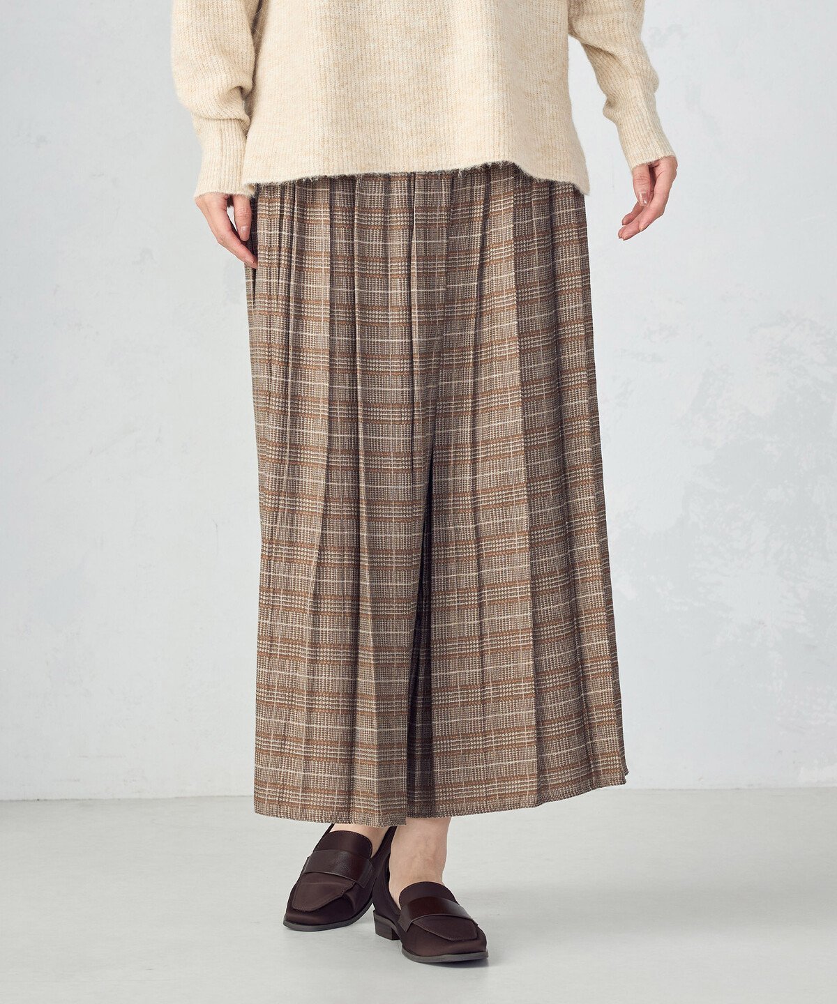 【コムサイズム/COMME CA ISM】のグレンチェック シャーリングパンツ インテリア・キッズ・メンズ・レディースファッション・服の通販 founy(ファニー) 　ファッション　Fashion　レディースファッション　Fashion for Women　パンツ　Pants & Trousers　シャーリング　Shirring, Ruched　ジャカード／ジャガード　Jacquard, Woven Pattern　チェック　Check, Plaid, Tartan　ミドル　Middle Length, Mid Height　切替　Switching, Contrast Panel　日本製　Made In Japan　ブラウン|ID: prp329100004815469 ipo3291000000034975928