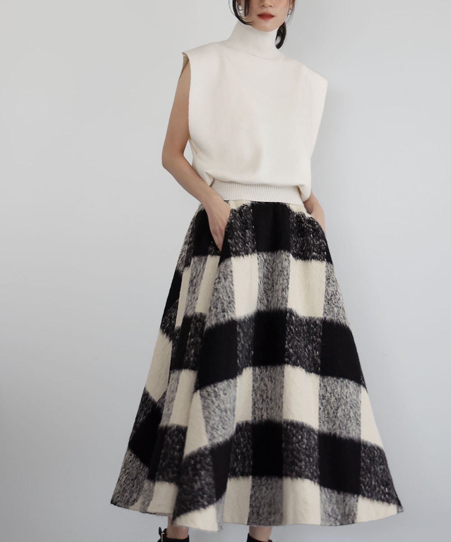 【ガール/GIRL】のブロックチェック起毛ロングフレアスカート インテリア・キッズ・メンズ・レディースファッション・服の通販 founy(ファニー) 　ファッション　Fashion　レディースファッション　Fashion for Women　スカート　Skirts　Aライン・フレアスカート　A-Line & Flared Skirts　エレガント 上品　Elegant　シンプル　Simple, Minimal　チェック　Check, Plaid, Tartan　ブロック　Block, Solid Block Pattern　A/W・秋冬　Autumn/Winter　再入荷　Restock / Back in Stock　おすすめ　Recommended / Our Picks　BKOWH|ID: prp329100004815486 ipo3291000000034976066