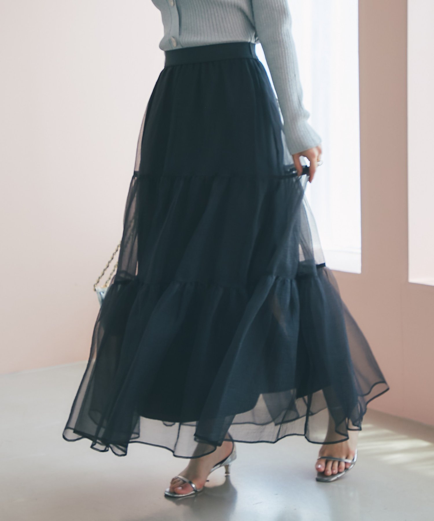 【ラブティックボンボン/La boutique BonBon】の【名品・3サイズ展開あり】シアーオーガンジーティアードスカート インテリア・キッズ・メンズ・レディースファッション・服の通販 founy(ファニー) 　ファッション　Fashion　レディースファッション　Fashion for Women　スカート　Skirts　ティアードスカート　Tiered Skirts　オーガンジー　Organza Fabric　コンパクト　Compact, Small Size　シアー　Sheer, See-Through　スニーカー　Sneakers, Trainers　スリット　Slit, Slit Detail　ティアードスカート　Tiered Skirt, Flounced Skirt　ポケット　Pocket, Pocket Detail　ロング　Long, Long-Length　おすすめ　Recommended / Our Picks　ブラック|ID: prp329100004815501 ipo3291000000034976193