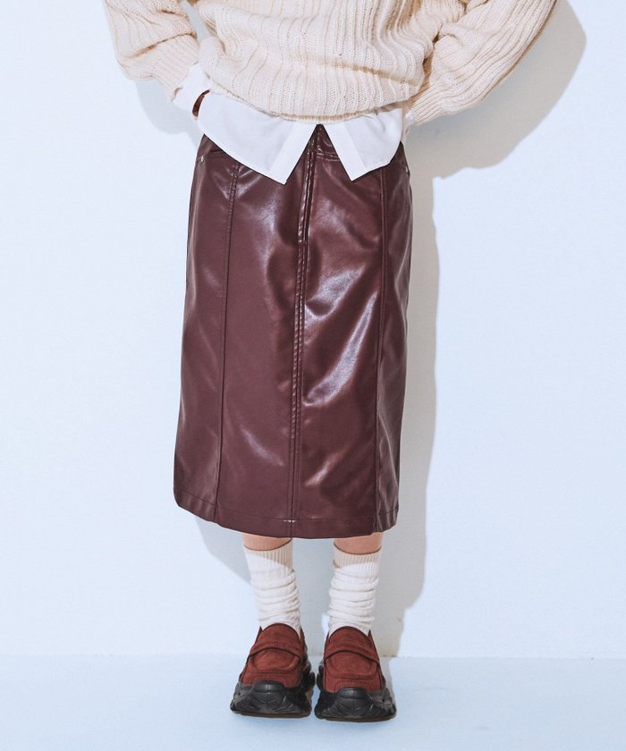 【ジーナシス/JEANASiS】のレザーペンシルミディスカート インテリア・キッズ・メンズ・レディースファッション・服の通販 founy(ファニー) https://founy.com/ ファッション Fashion レディースファッション Fashion for Women スカート Skirts おすすめ Recommended / Our Picks シンプル Simple, Minimal ジャケット Jacket, Outerwear スウェット / スエット Sweatshirt, Sweatwear スリット Slit, Slit Detail トレンド Trend, Trending Now フェイクレザー Faux Leather, PU Leather ポケット Pocket, Pocket Detail A/W・秋冬 Autumn/Winter |ID: prp329100004815526 ipo3291000000034976416