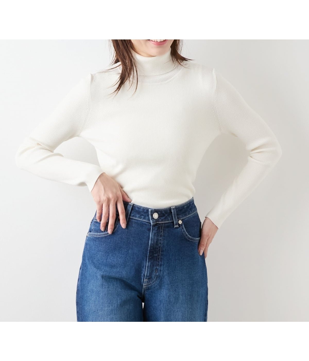 【ニューヨーカー/NEWYORKER】の【手洗い可能】レーヨンポリストレッチ リブタートルネックプルオーバー インテリア・キッズ・メンズ・レディースファッション・服の通販 founy(ファニー) 　ファッション　Fashion　レディースファッション　Fashion for Women　トップス・カットソー　Cut & Sew Tops　カジュアルプルオーバー・ニットトップス　Pullovers & Knit Tops / Casual Pullovers　タートルネック・ハイネックトップス　Turtlenecks & High-Neck Tops　インナー　Innerwear　シンプル　Simple, Minimal　ジャケット　Jacket, Outerwear　タートル　Turtleneck, Turtle Collar　タートルネック　Turtleneck, High Neck　定番　Standard, Basic Item　フィット　Fit, Slim Fit　ベーシック　Basic, Essential　防寒　Cold Protection, Winter-Ready　A/W・秋冬　Autumn/Winter　おすすめ　Recommended / Our Picks　エレガント 上品　Elegant　ホワイト|ID: prp329100004815547 ipo3291000000034976639