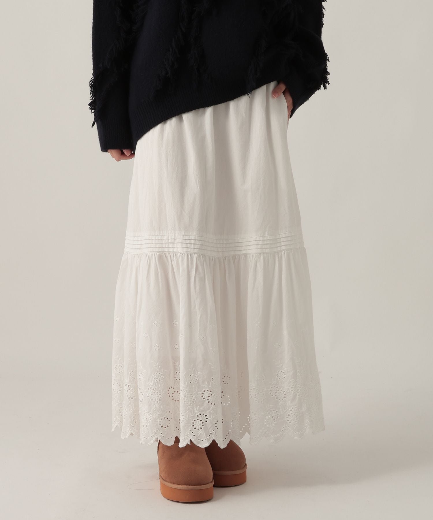 【エルーラ/Elura】のコットンレーススカート/622313 インテリア・キッズ・メンズ・レディースファッション・服の通販 founy(ファニー) ファッション Fashion レディースファッション Fashion for Women スカート Skirts ギャザー Gathered, Ruffled スニーカー Sneakers, Trainers トレンド Trend, Trending Now バランス Balance, Style Balance リラックス Relax, Relaxed Fit レース Lace, Lace Fabric エレガント 上品 Elegant 切替 Switching, Contrast Panel ホワイト02|ID: prp329100004815573 ipo3291000000034976833