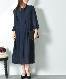 【インタープラネット/INTERPLANET】のシフォンジョーゼットプリーツワンピース 人気、トレンドファッション・服の通販 founy(ファニー) ファッション Fashion レディースファッション Fashion for Women ワンピース Dresses シフォン Chiffon, Lightweight Fabric ジョーゼット Georgette, Semi-Sheer Fabric スカーフ Scarf, Neckwear ネックレス Necklace, Pendant Necklace フロント Front, Front Design プリーツ Pleats, Pleated リボン Ribbon, Bow |ID:prp329100004815636